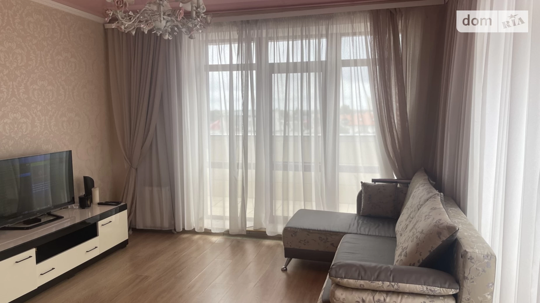 Продается 1-комнатная квартира 49.1 кв. м в Одессе, ул. Таирова - фото 2
