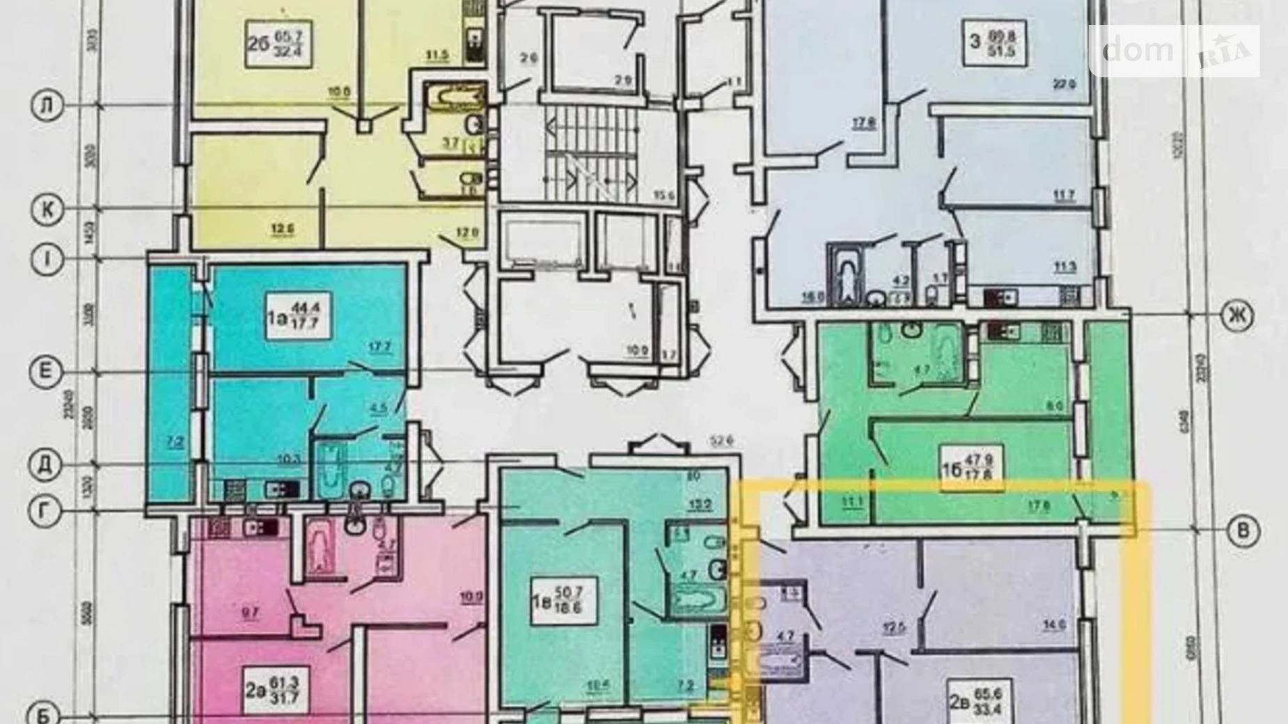 Продается 2-комнатная квартира 65 кв. м в Харькове, ул. Героев Труда, 1