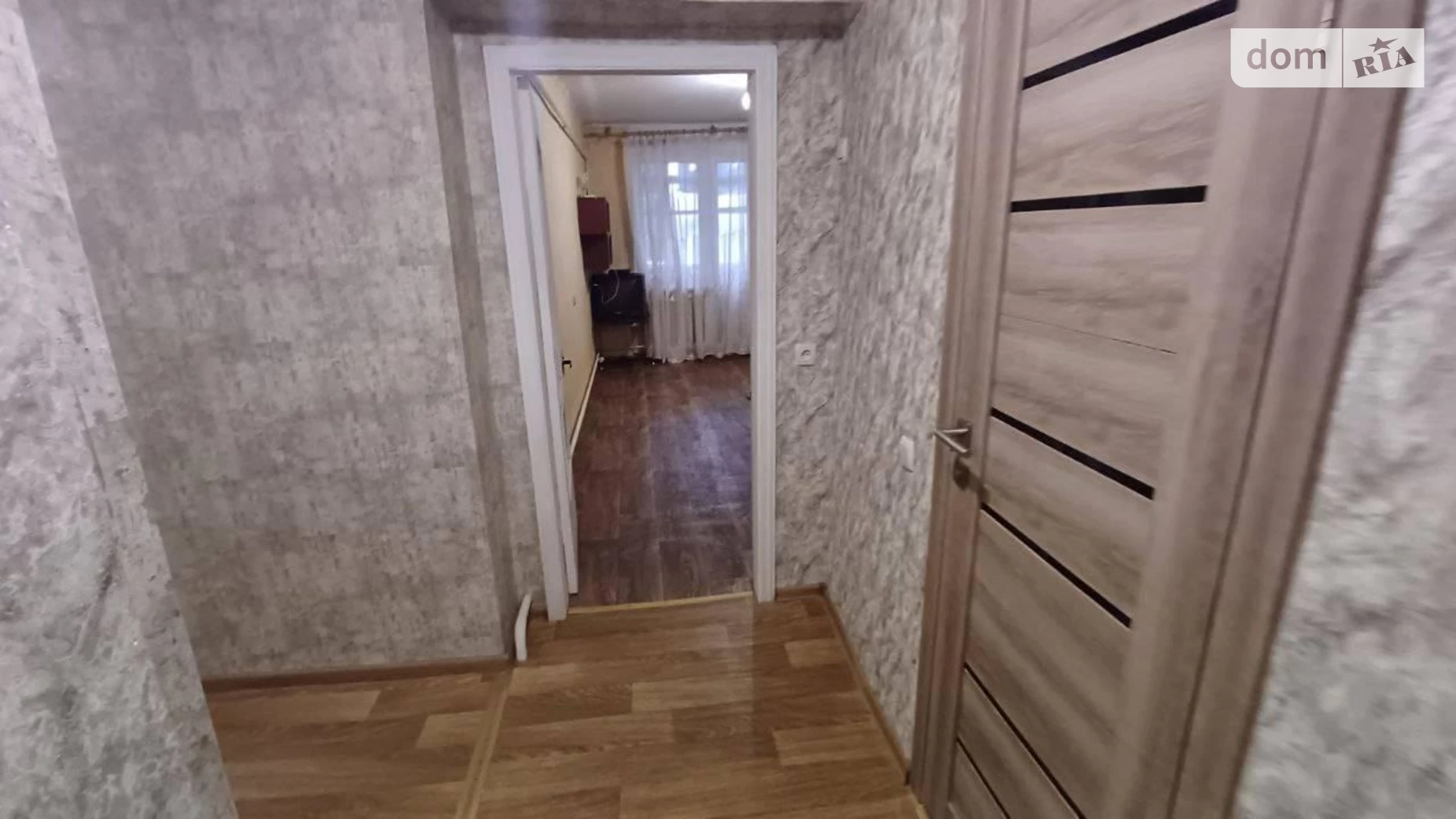 Продается 2-комнатная квартира 51.5 кв. м в Великодолинском, ул. Энтузиастов