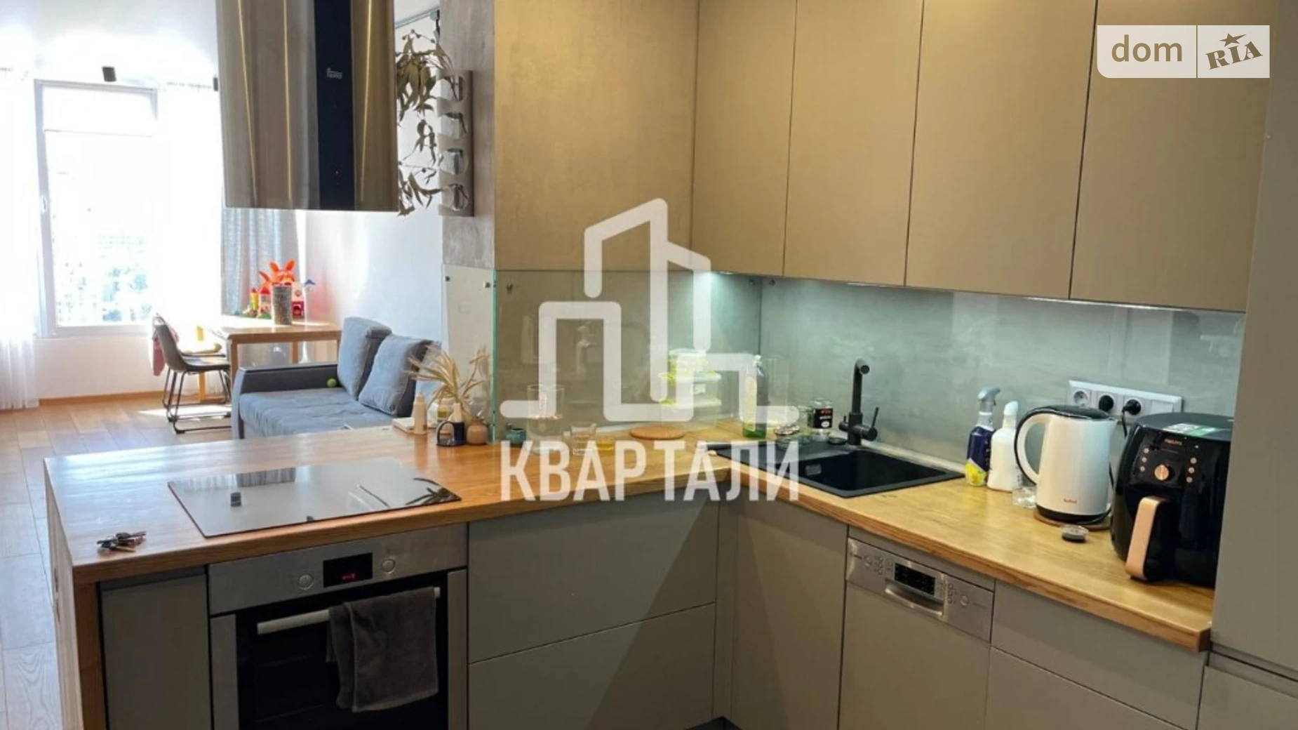 Продается 1-комнатная квартира 51 кв. м в Киеве, ул. Драгоманова, 2Б - фото 3