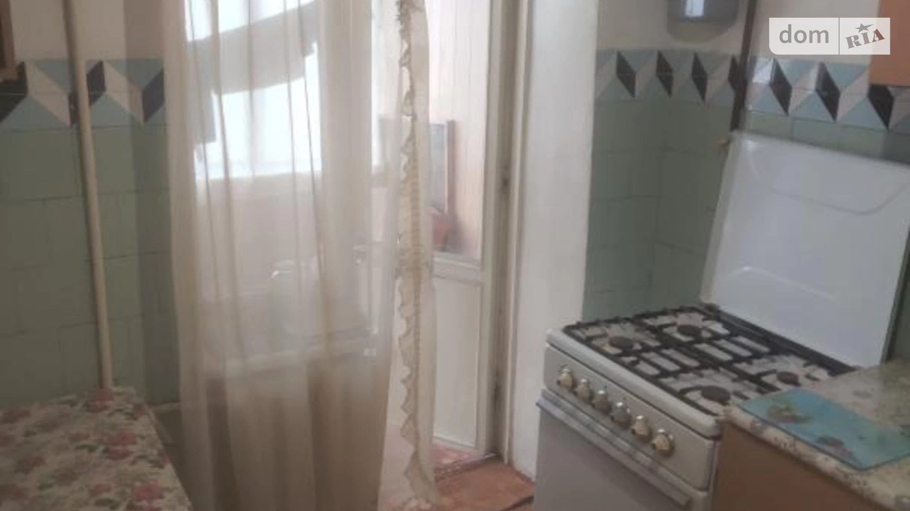 Продается 1-комнатная квартира 42.5 кв. м в Одессе, ул. Ивана и Юрия Лип, 1