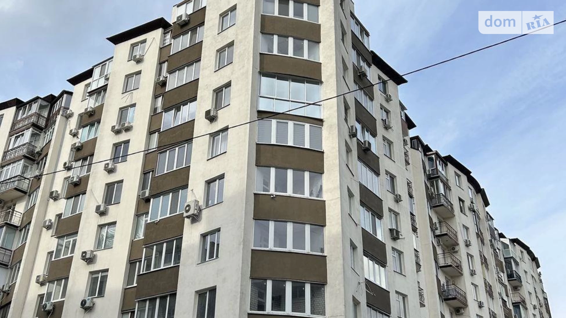 Продається 2-кімнатна квартира 80 кв. м у Харкові, ул. Клочківська, 101Ж