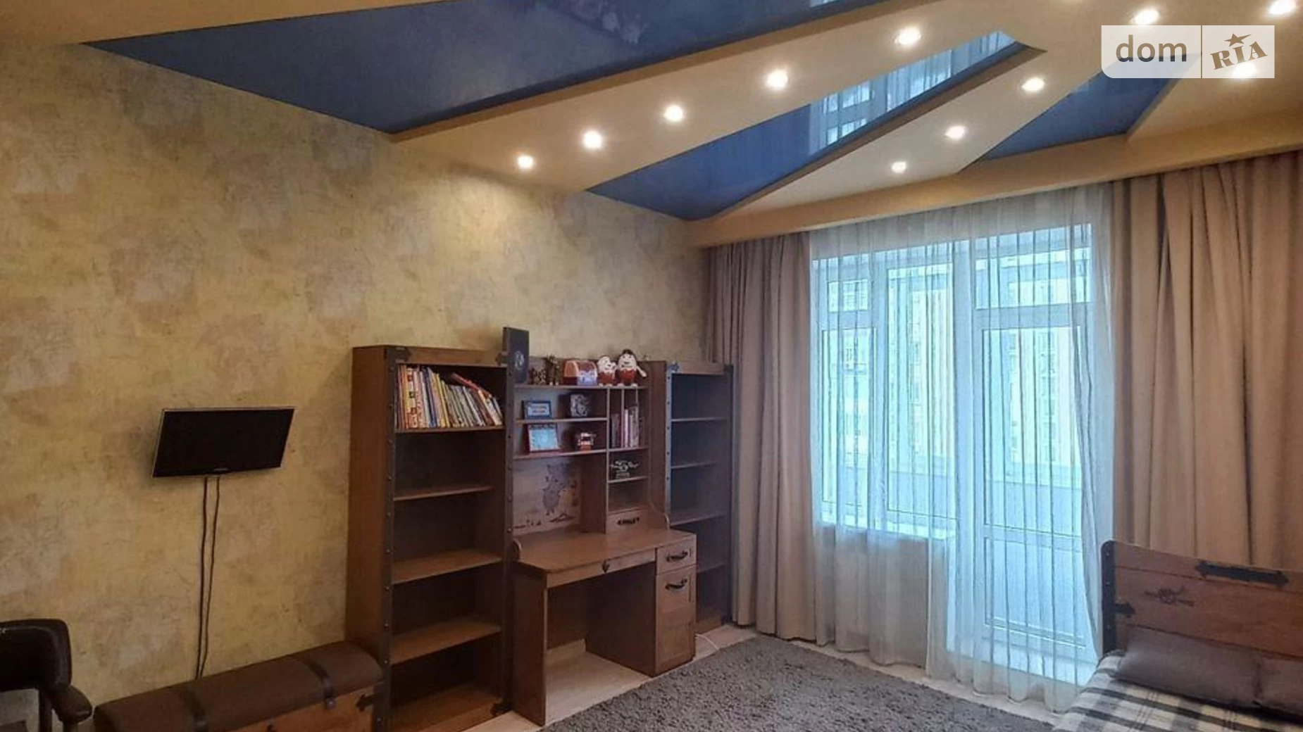 Продается 2-комнатная квартира 75 кв. м в Харькове, ул. Станислава Партали(Балакирева), 23А