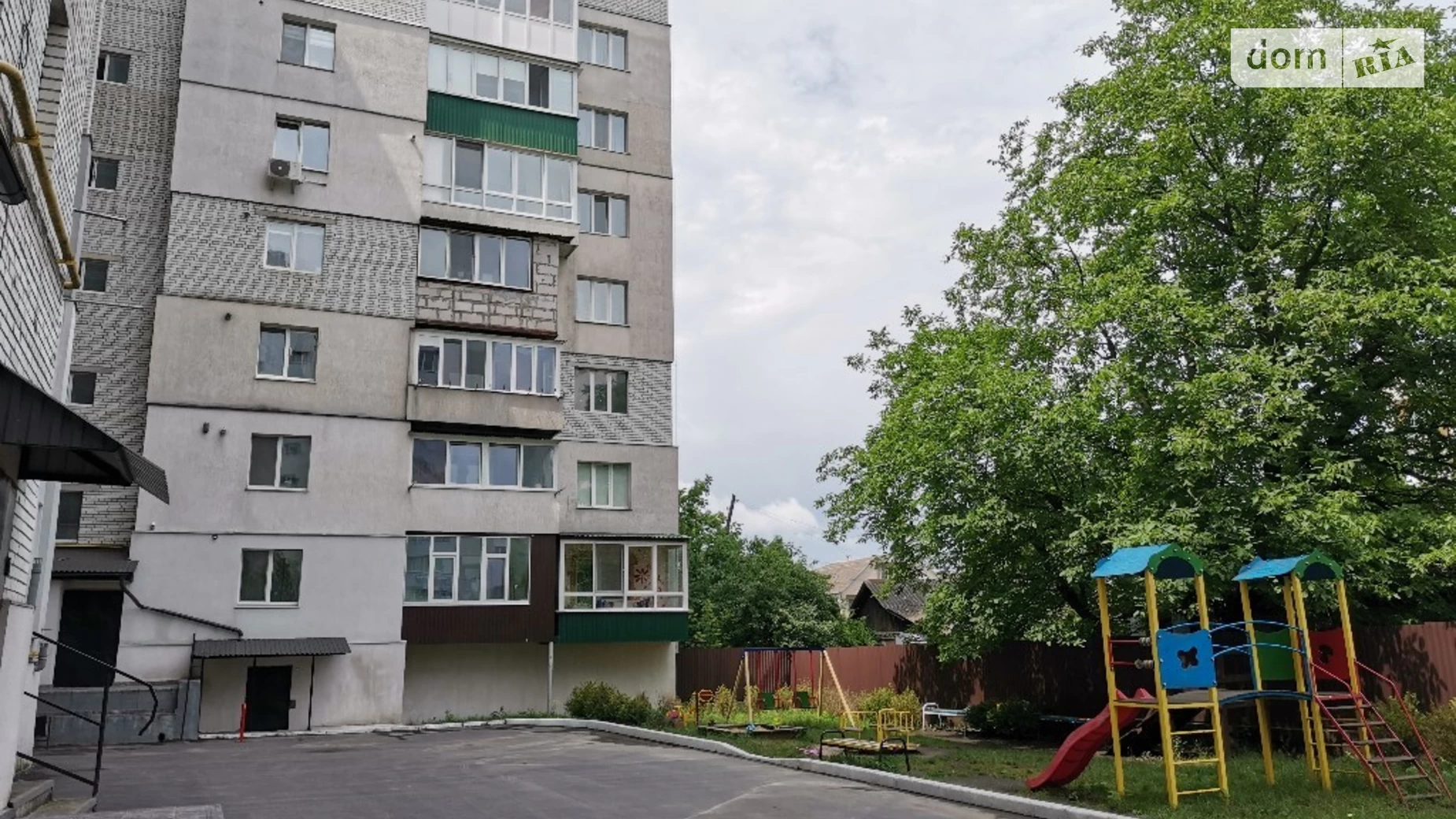 Продається 3-кімнатна квартира 93 кв. м у Хмельницькому, вул. Зарічанська