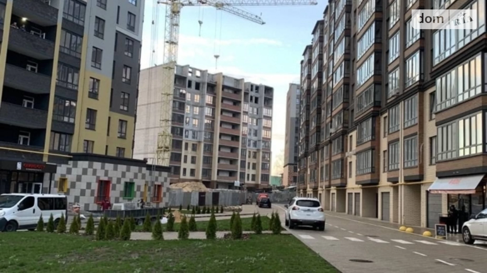 Продается 2-комнатная квартира 64 кв. м в Житомире, ул. Домбровского, 3 - фото 2