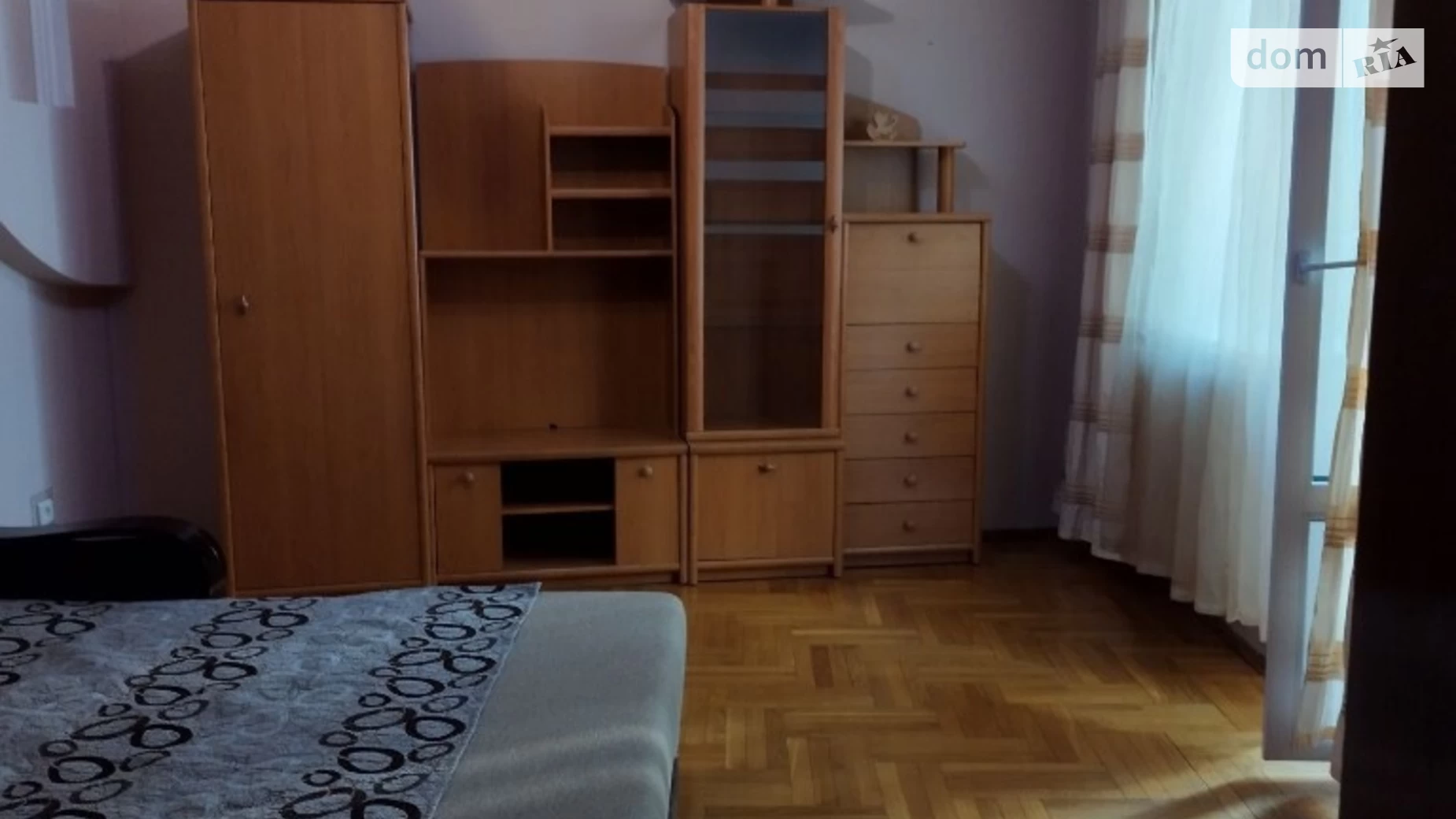 Продается 3-комнатная квартира 85 кв. м в Ивано-Франковске, ул. Шопена