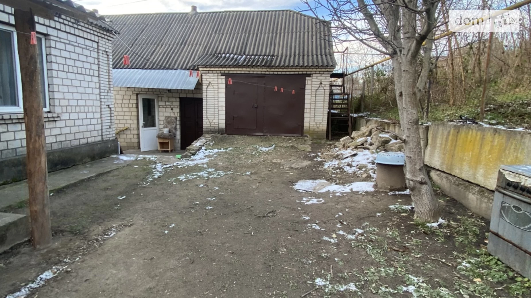 Продається будинок 2 поверховий 242 кв. м з каміном, пров. Острівський(Горького)