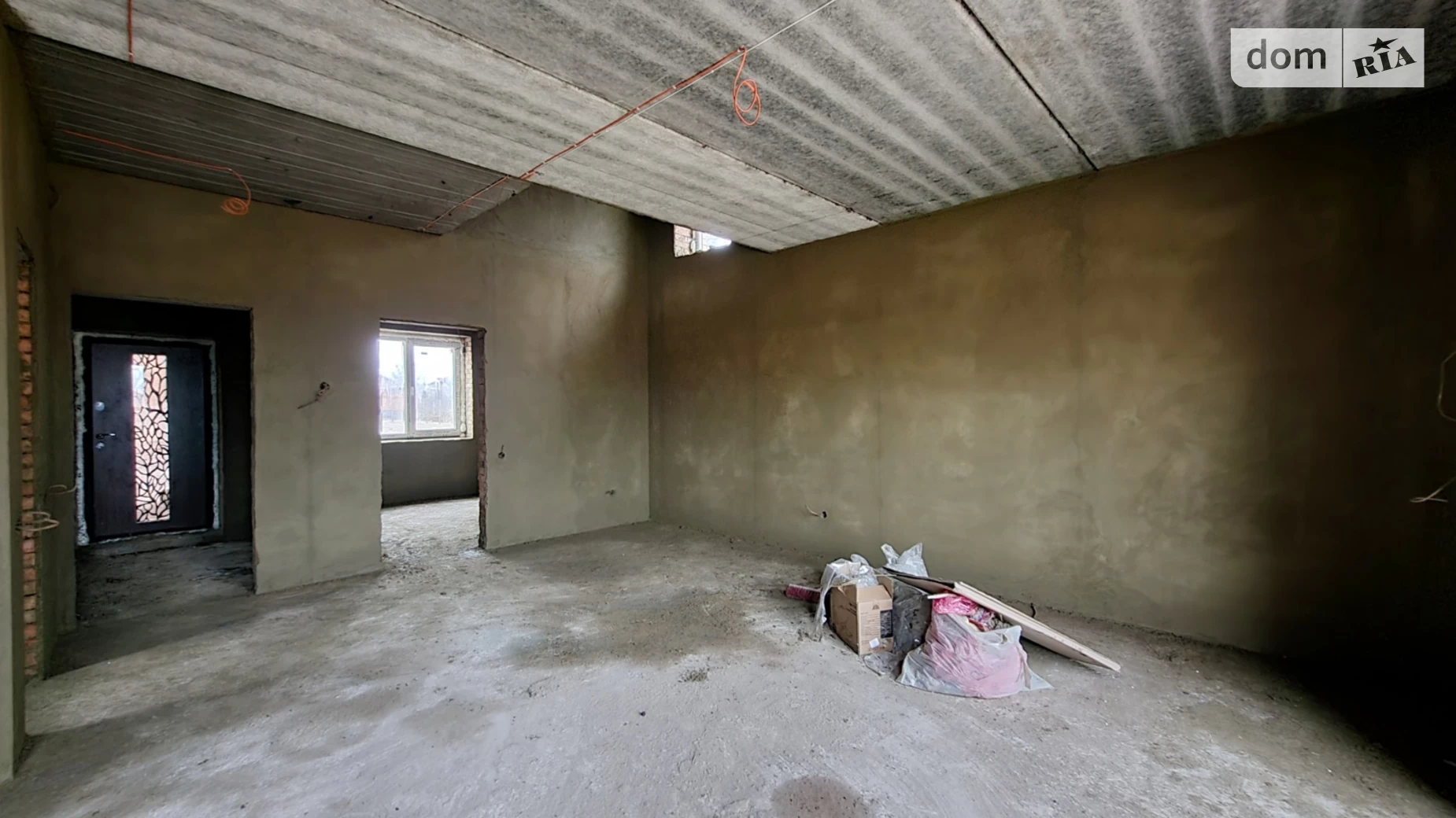 Продается дом на 2 этажа 125 кв. м с бассейном, цена: 87000 $ - фото 5