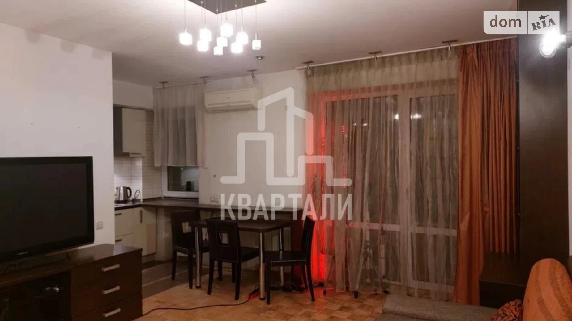 Продается 1-комнатная квартира 28.6 кв. м в Киеве, ул. Лаврская, 8 - фото 4