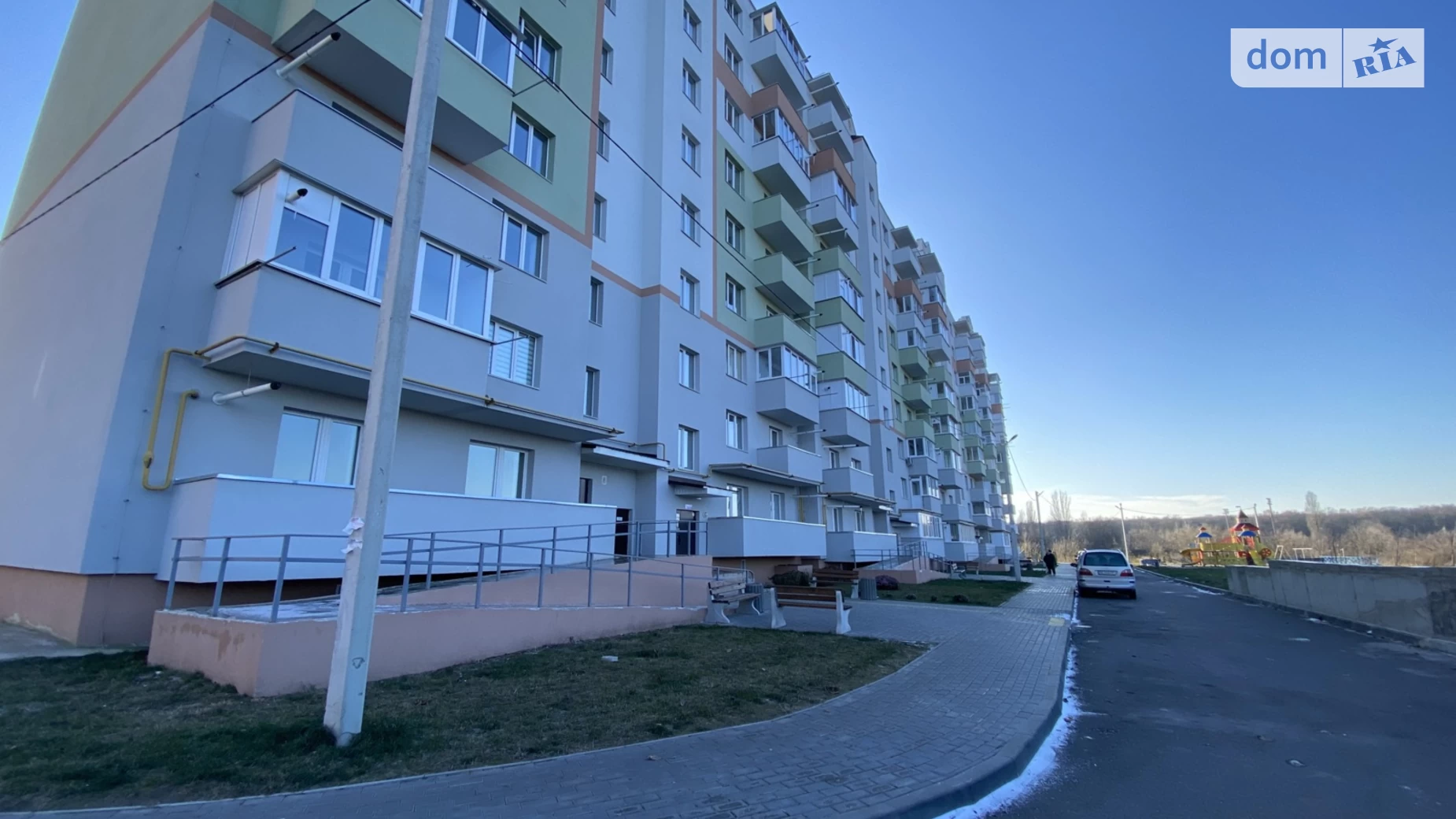 Продается 1-комнатная квартира 42 кв. м в Виннице, ул. Сергея Зулинского, 49А