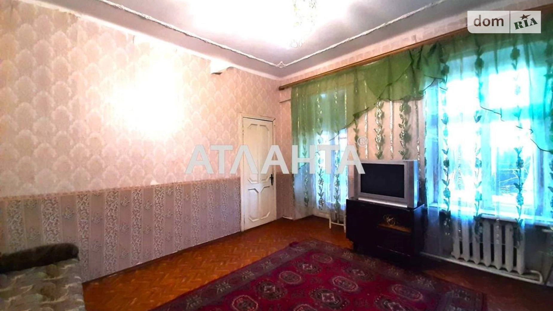 Продається 3-кімнатна квартира 55 кв. м у Одесі, вул. Разумовська