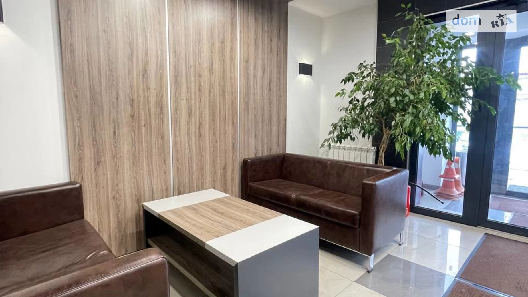 Здається в оренду офіс 24.4 кв. м в бізнес-центрі, цена: 15000 грн - фото 2