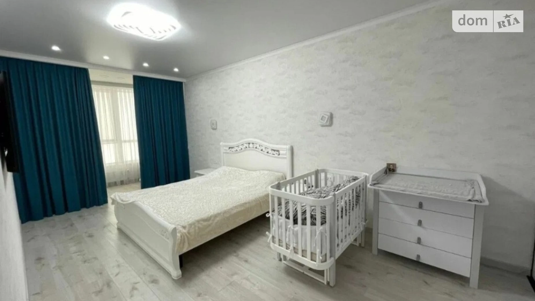 Продается 2-комнатная квартира 80 кв. м в Одессе, ул. Новобереговая, 12А - фото 3