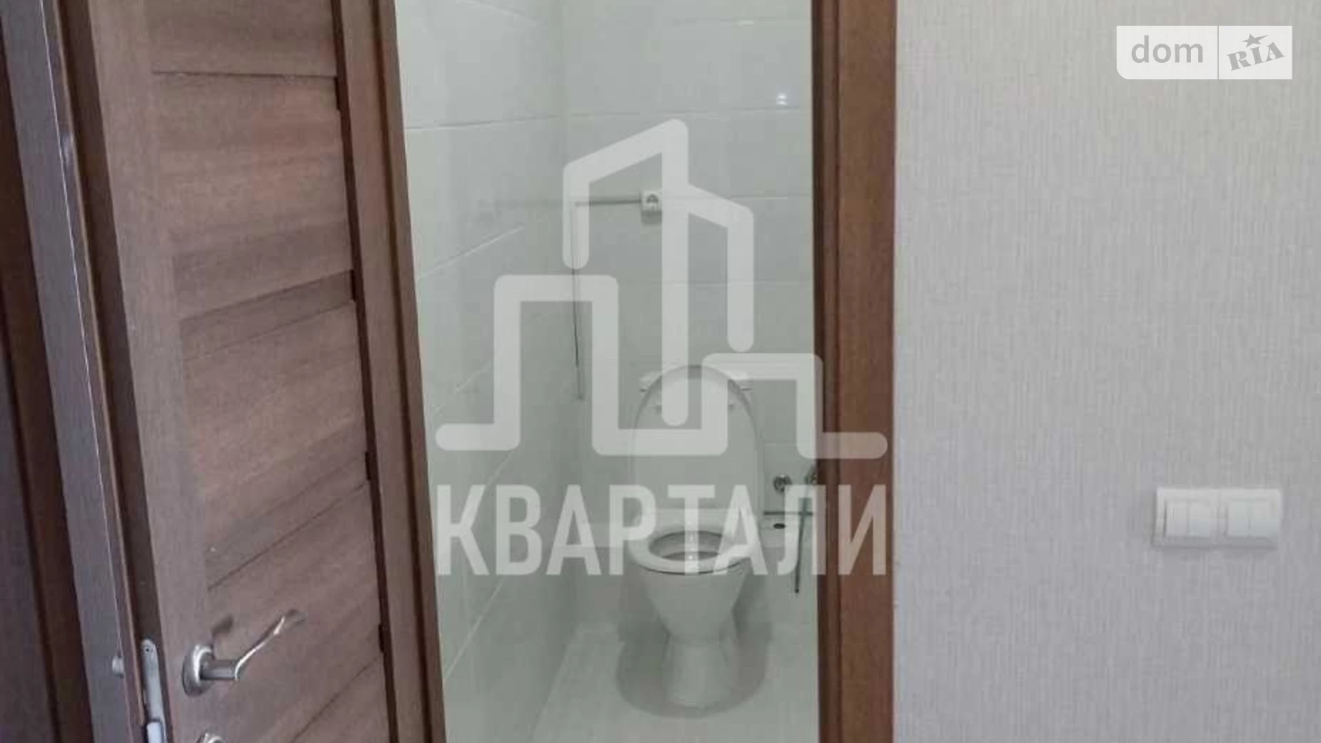 Продается 1-комнатная квартира 52 кв. м в Киеве, ул. Ревуцкого, 54Б - фото 4