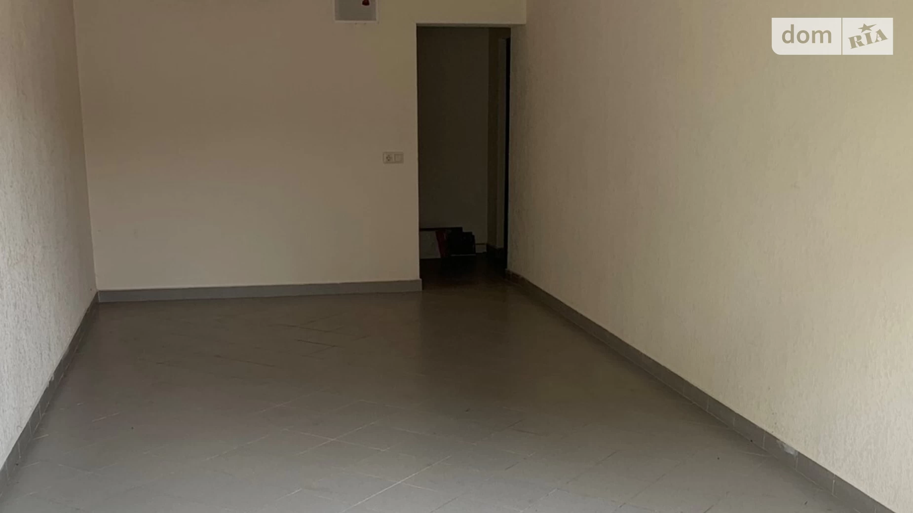 Продается отдельно стоящий гараж под легковое авто на 27.4 кв. м, цена: 30000 $ - фото 2