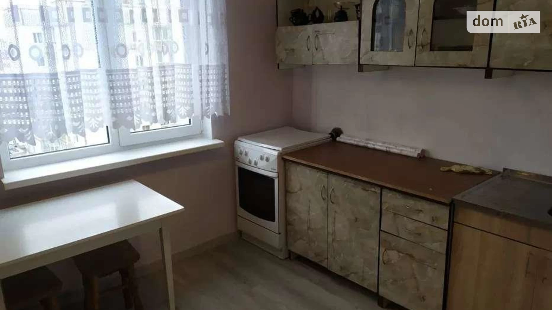 Продается 3-комнатная квартира 68 кв. м в Киеве, ул. Анны Ахматовой, 17 - фото 2