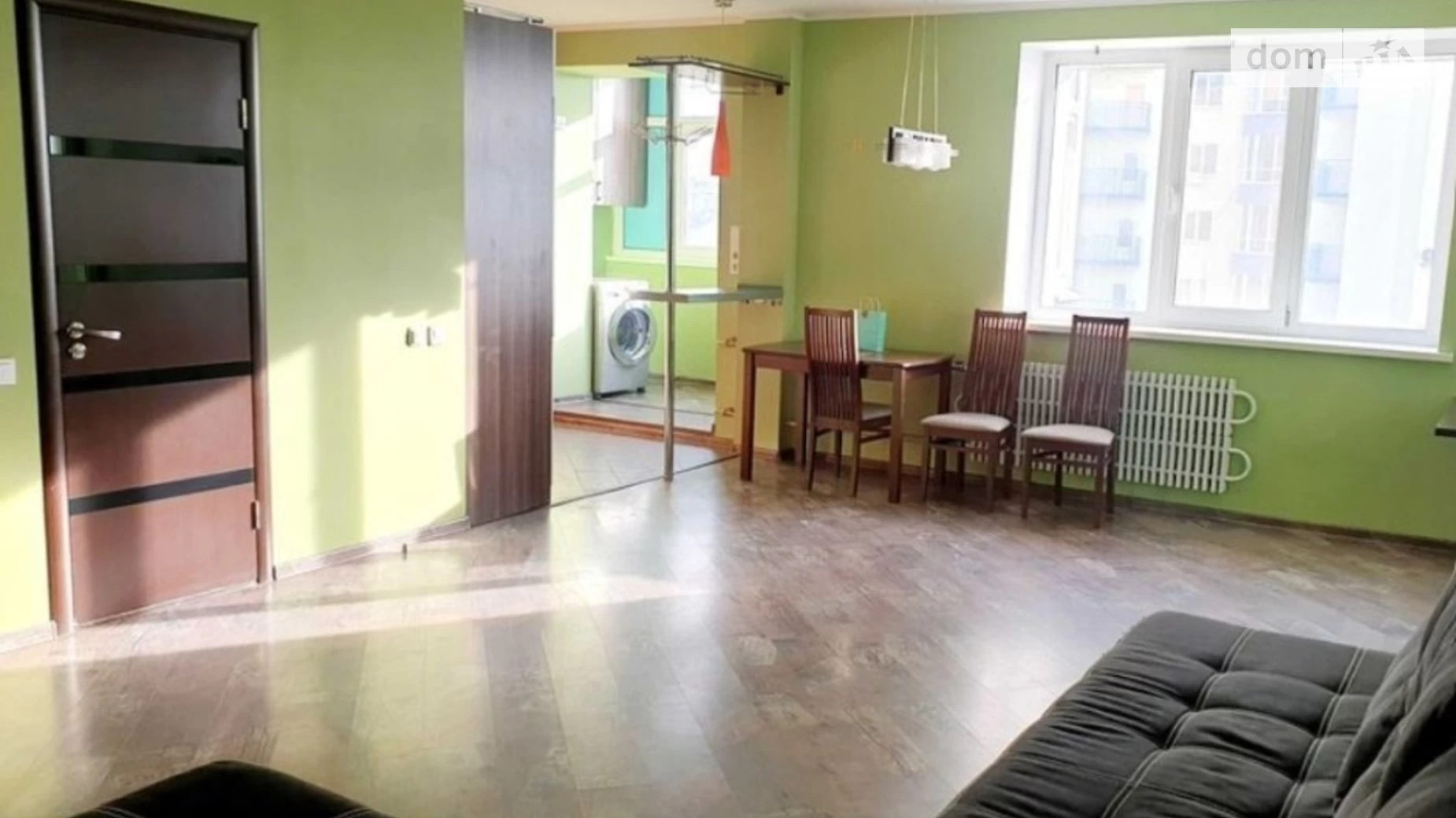 Продается 2-комнатная квартира 68 кв. м в Харькове, ул. Родниковая, 9А