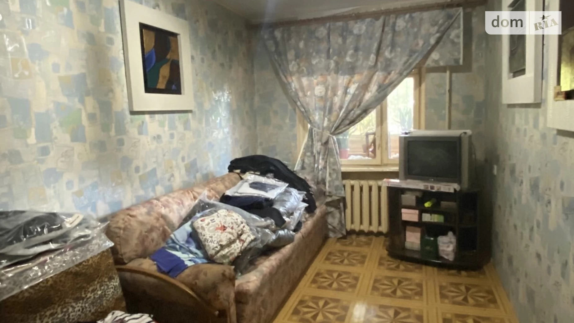 Продается 2-комнатная квартира 62 кв. м в Одессе, просп. Добровольского, 150