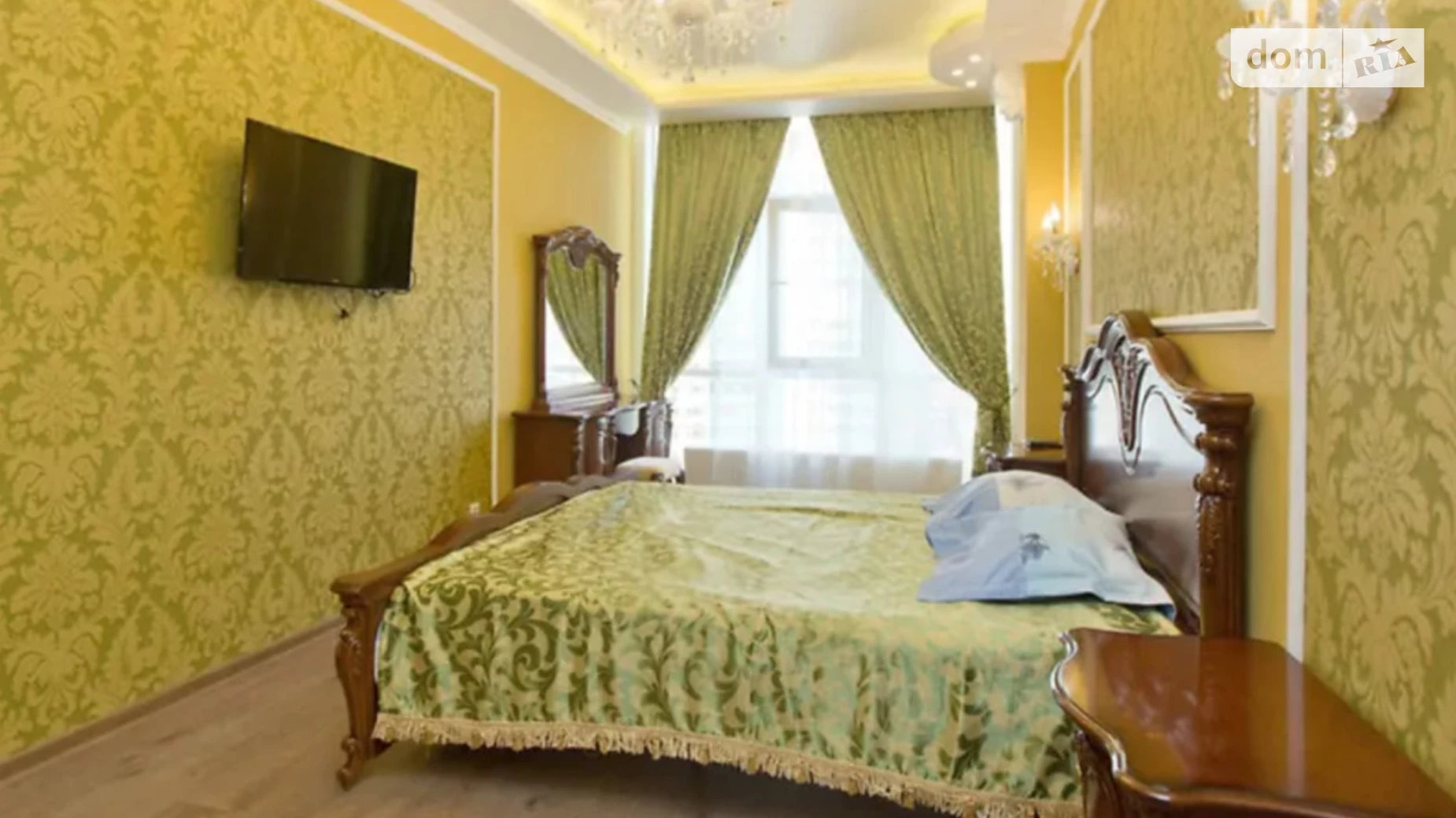 Продается 1-комнатная квартира 47 кв. м в Одессе, плато Гагаринское - фото 2