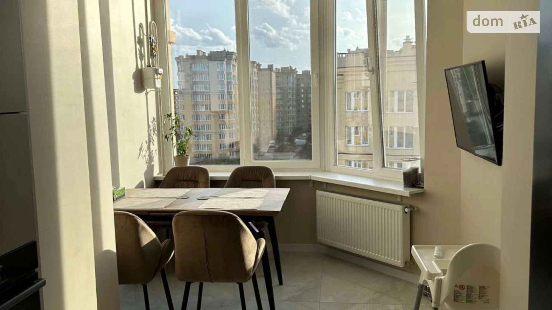 Продається 2-кімнатна квартира 58 кв. м у Софіївській Борщагівці, вул. Академіка Корольова, 6 - фото 5