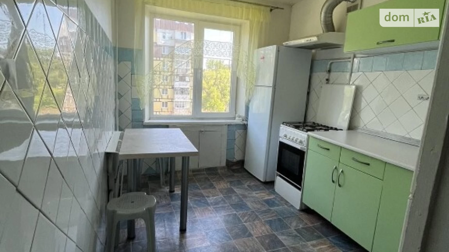 Продается 2-комнатная квартира 50 кв. м в Днепре, ул. Березинская, 35 - фото 2