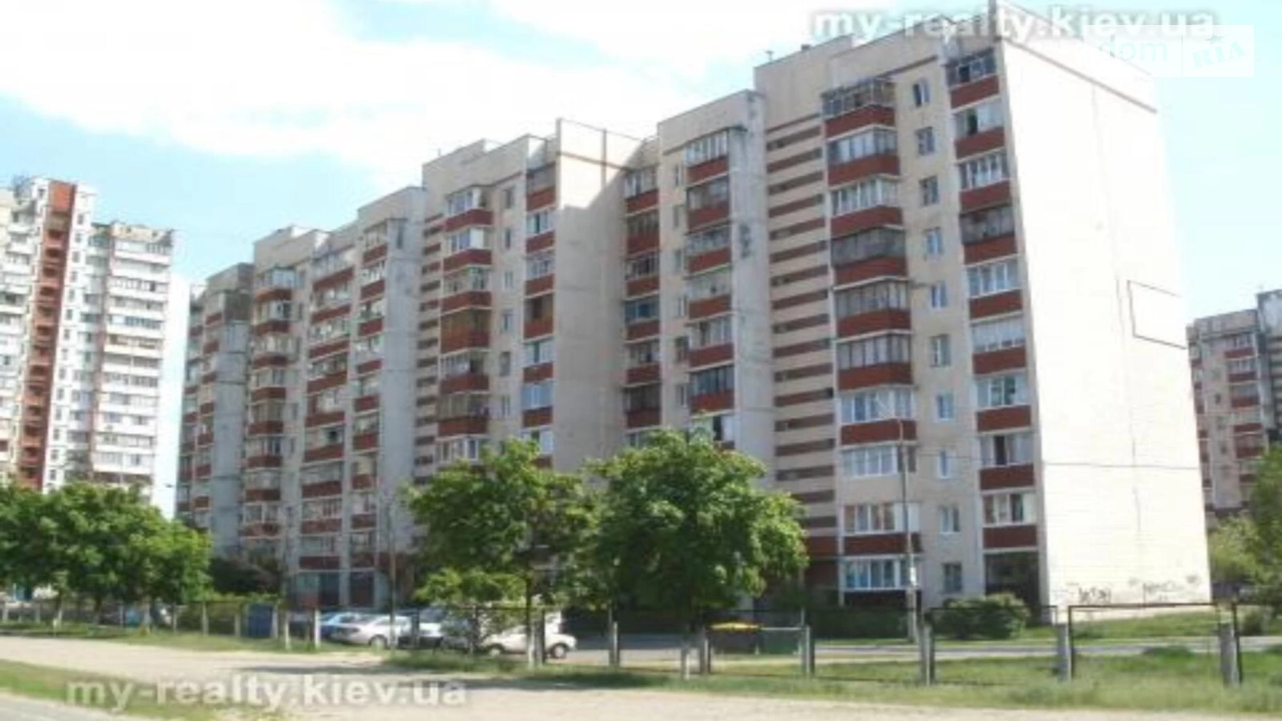 Продается 1-комнатная квартира 40 кв. м в Киеве, бул. Леонида Быкова, 6 - фото 2