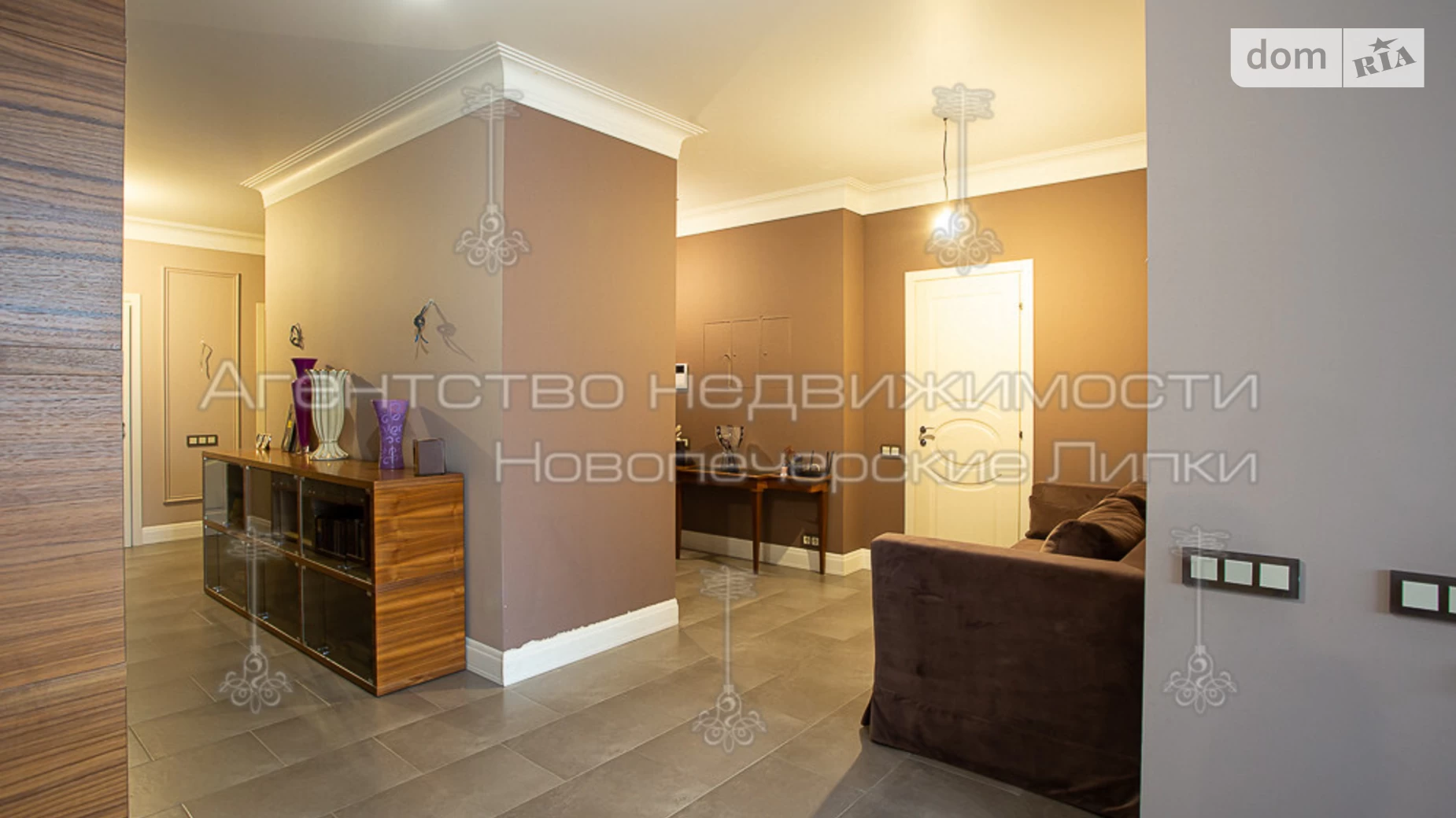 Продается 4-комнатная квартира 230 кв. м в Киеве, ул. Андрея Верхогляда(Драгомирова), 14 - фото 2