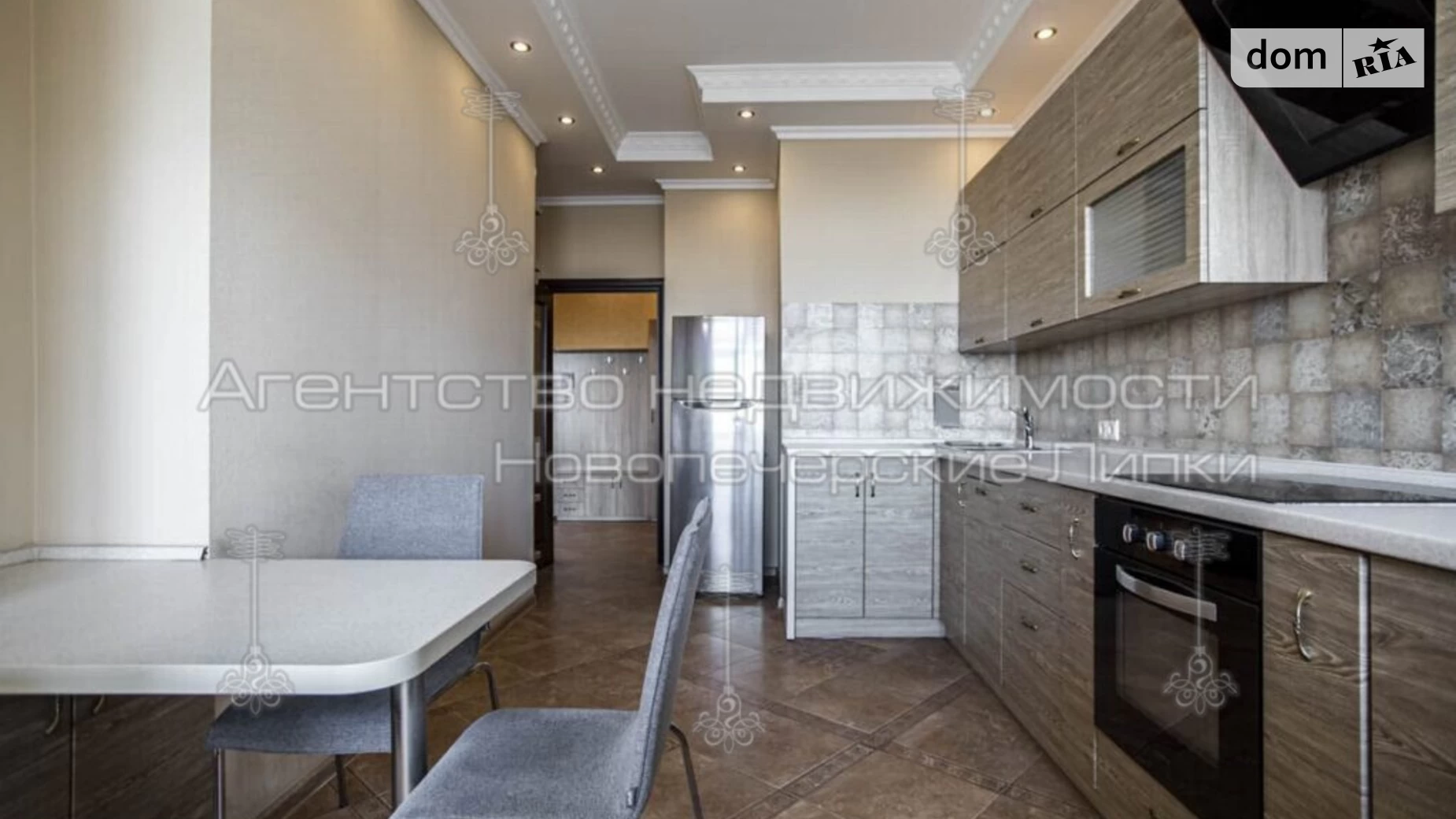 Продается 1-комнатная квартира 63 кв. м в Киеве, ул. Коновальца Евгения, 44А - фото 2