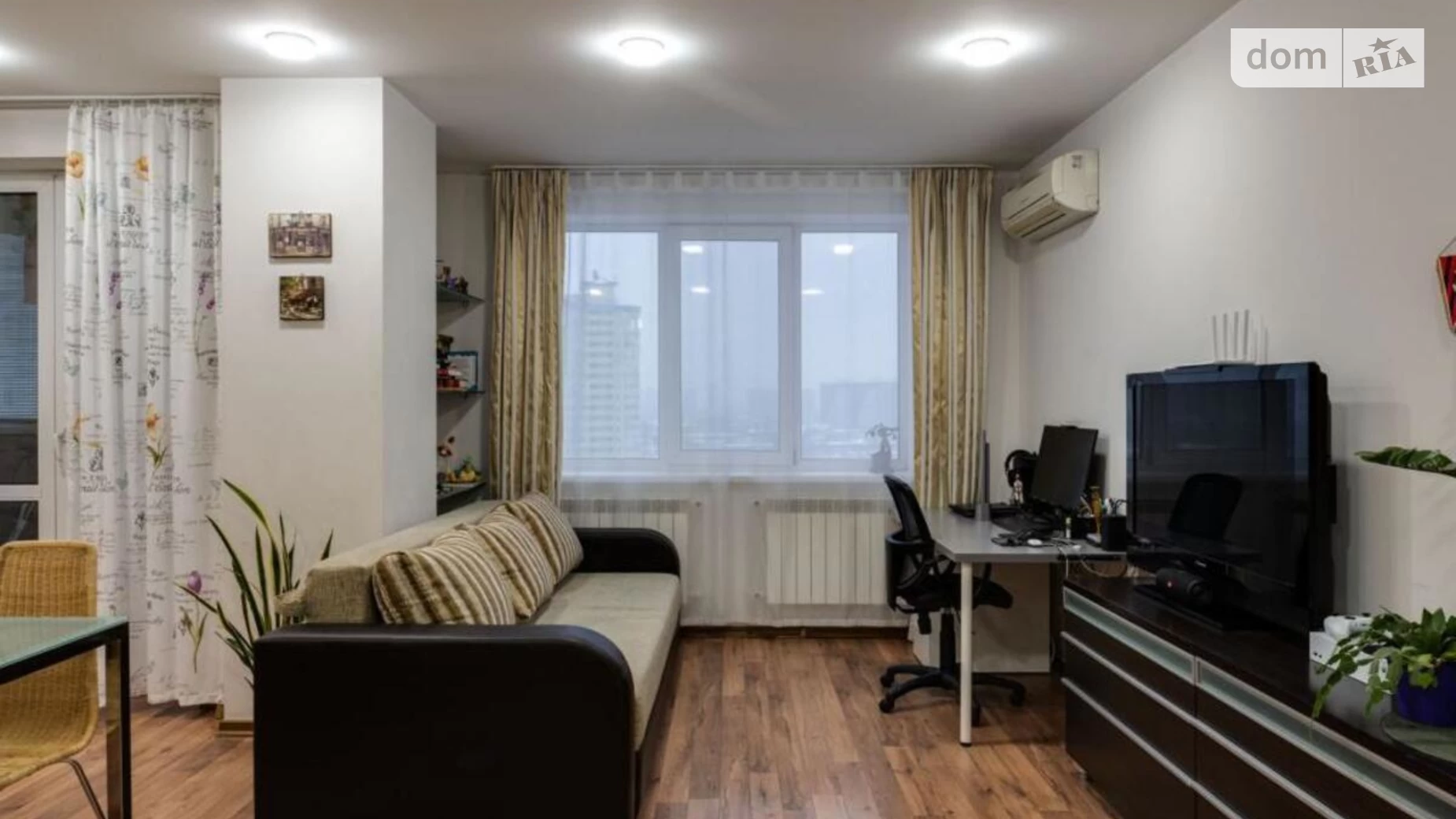 Продается 2-комнатная квартира 70 кв. м в Киеве, ул. Юрия Шумского, 1 - фото 5