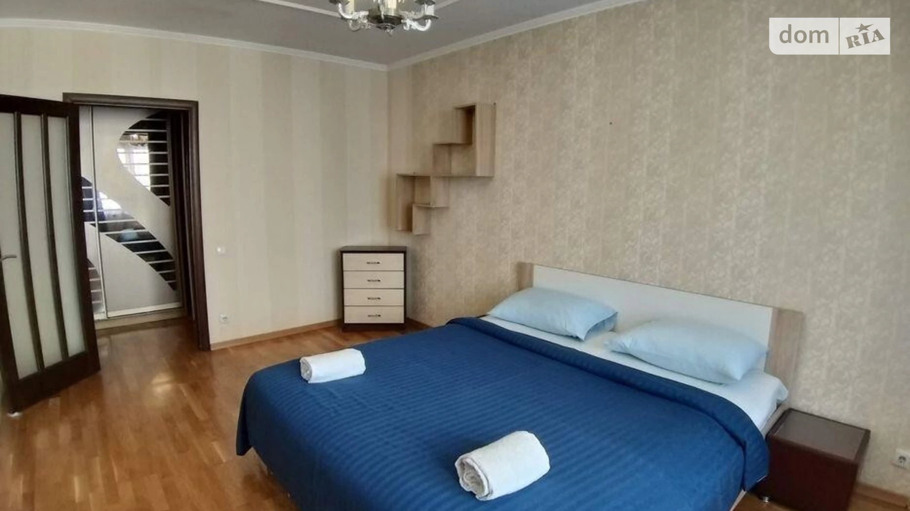 Продается 3-комнатная квартира 92 кв. м в Киеве, ул. Урловская, 36Б - фото 2