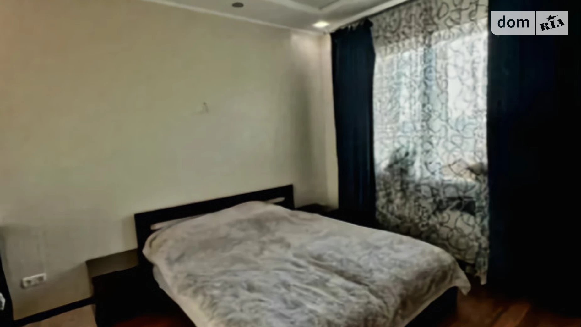 Продается 1-комнатная квартира 47 кв. м в Одессе, ул. Болгарская