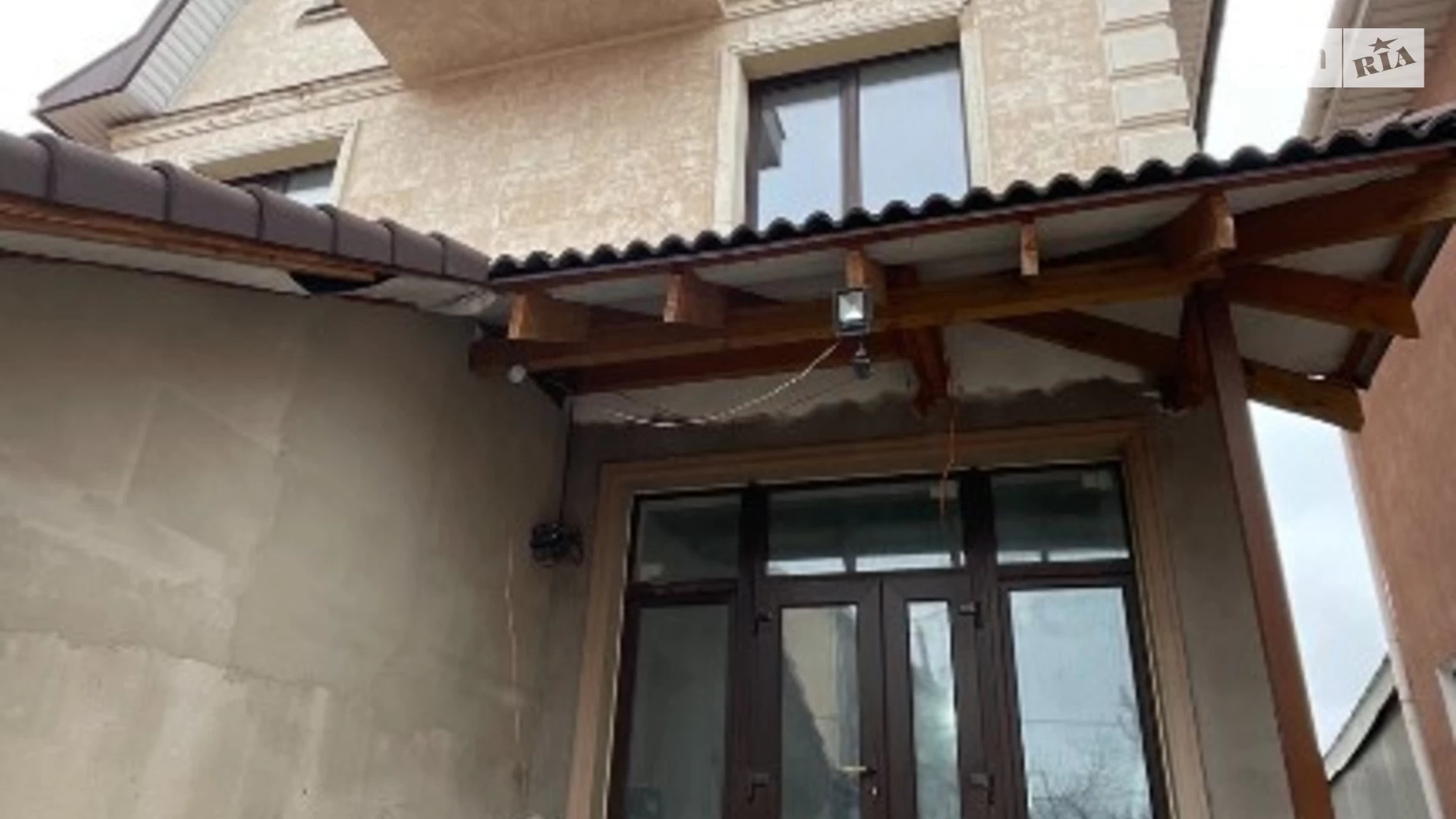 Продается дом на 3 этажа 400 кв. м с мебелью, цена: 250000 $ - фото 4