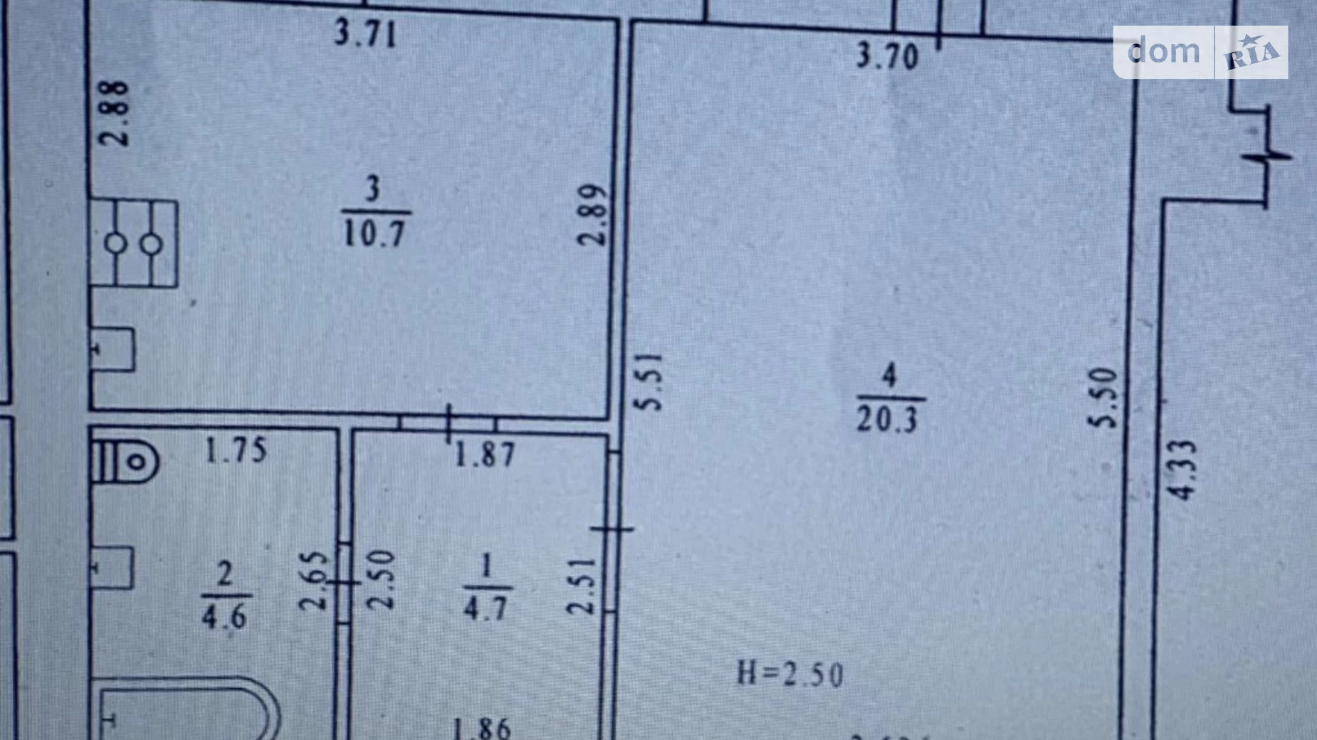 Продається 1-кімнатна квартира 43 кв. м у Полтаві, вул. Бідного Олександра