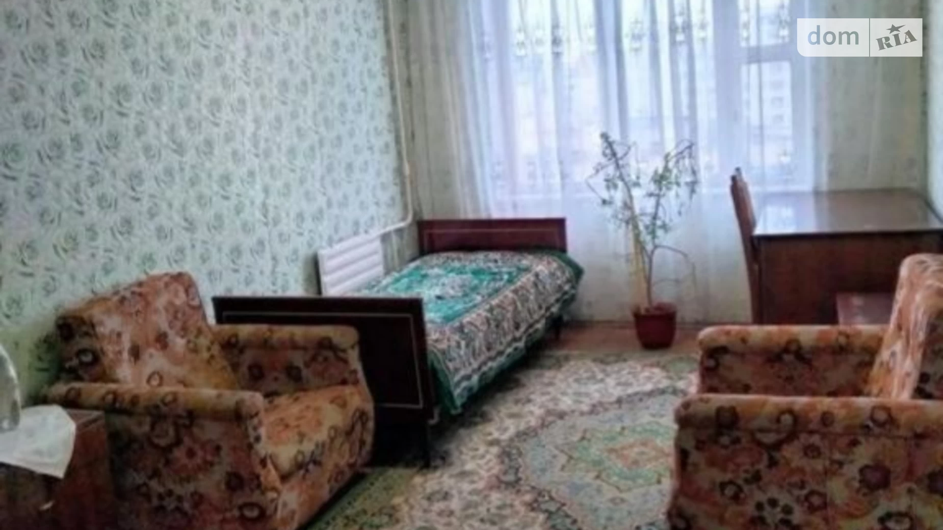 Продается 3-комнатная квартира 70 кв. м в Киеве, ул. Демеевская, 45А