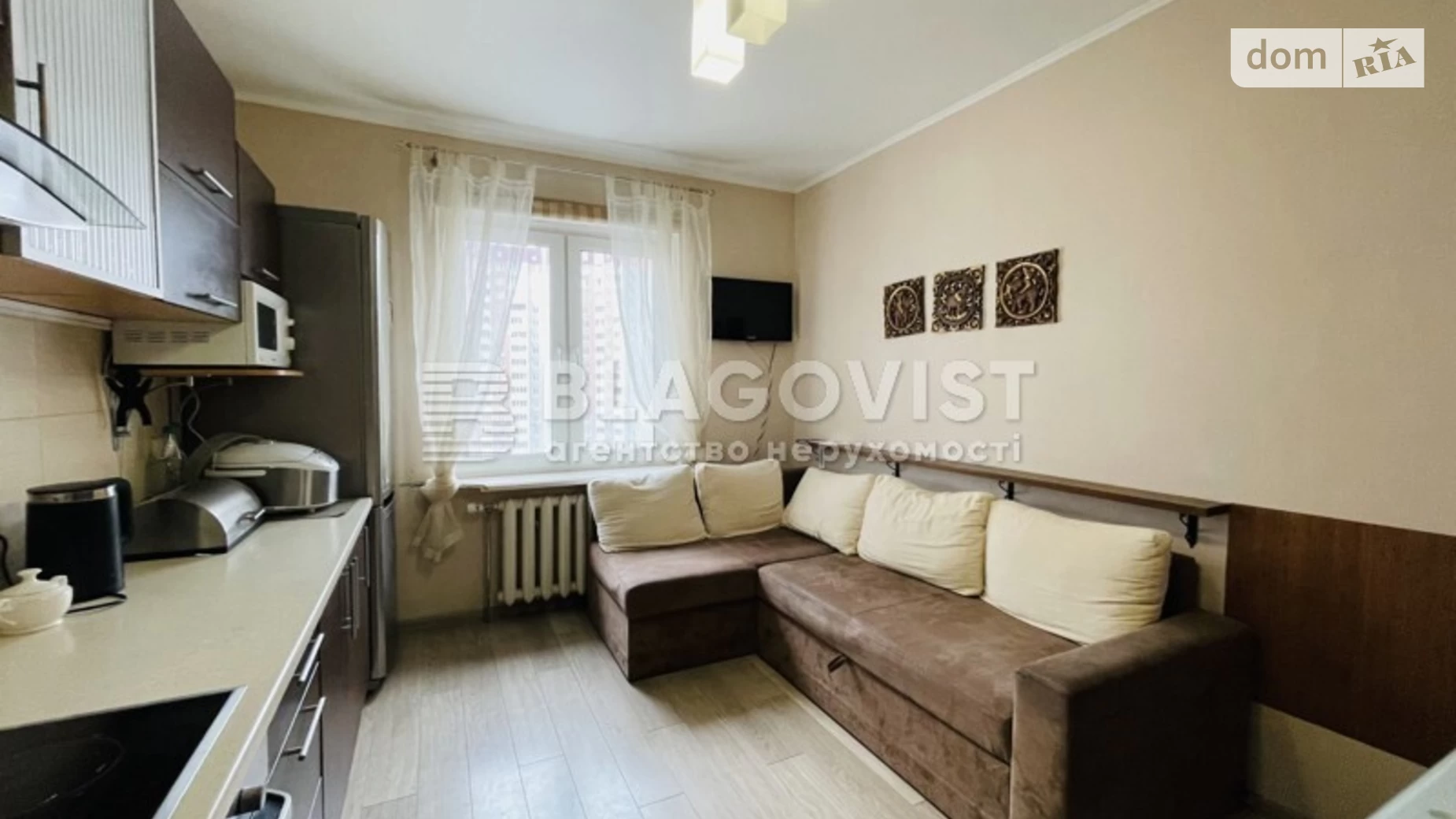 Продается 2-комнатная квартира 63 кв. м в Киеве, ул. Урловская, 36 - фото 2