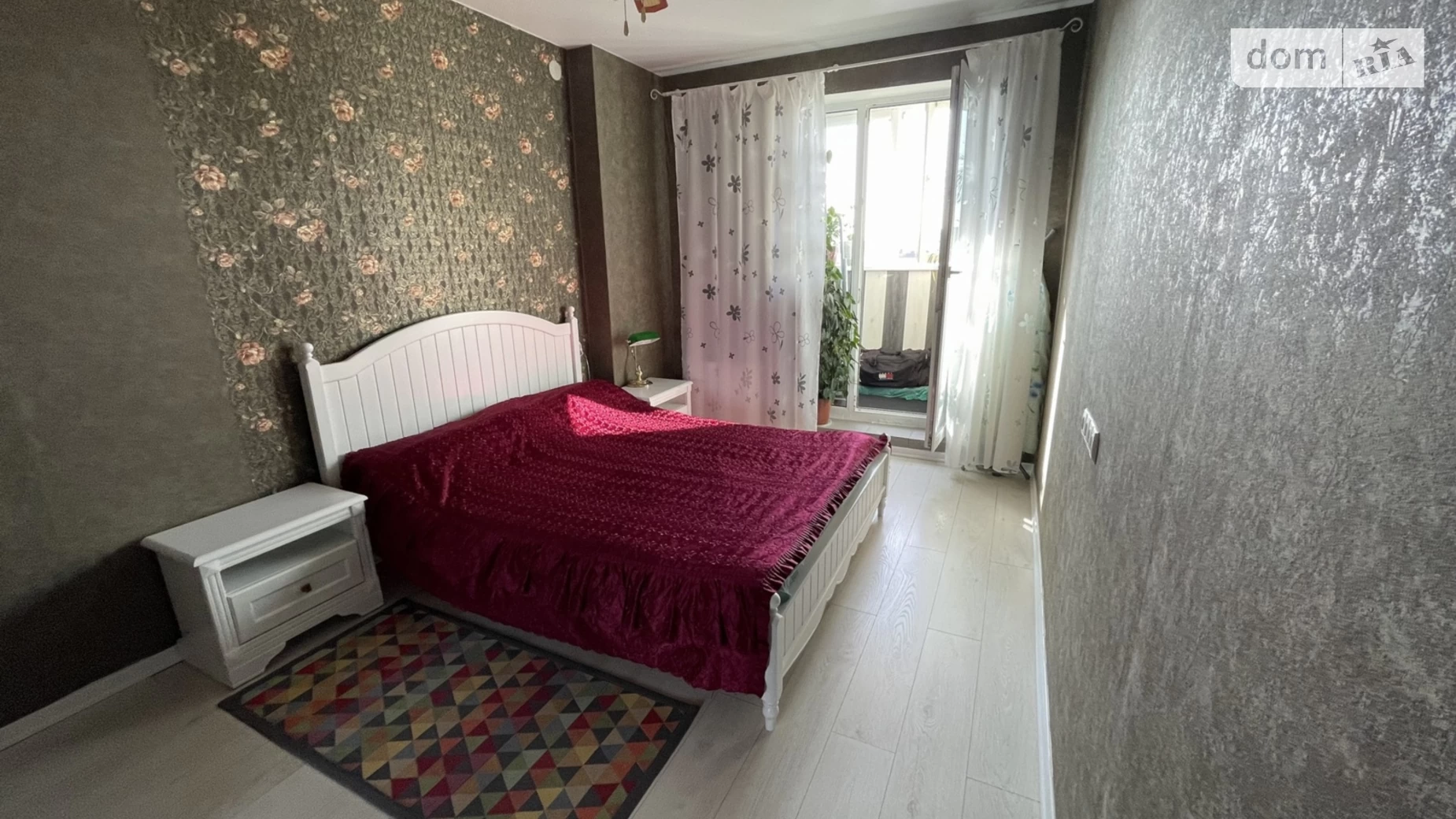 Продается 1-комнатная квартира 50 кв. м в Киеве, ул. Гарматная, 37А