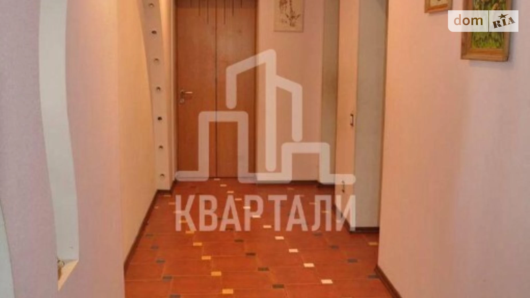 Продается 3-комнатная квартира 145 кв. м в Киеве, ул. Тростянецкая, 49