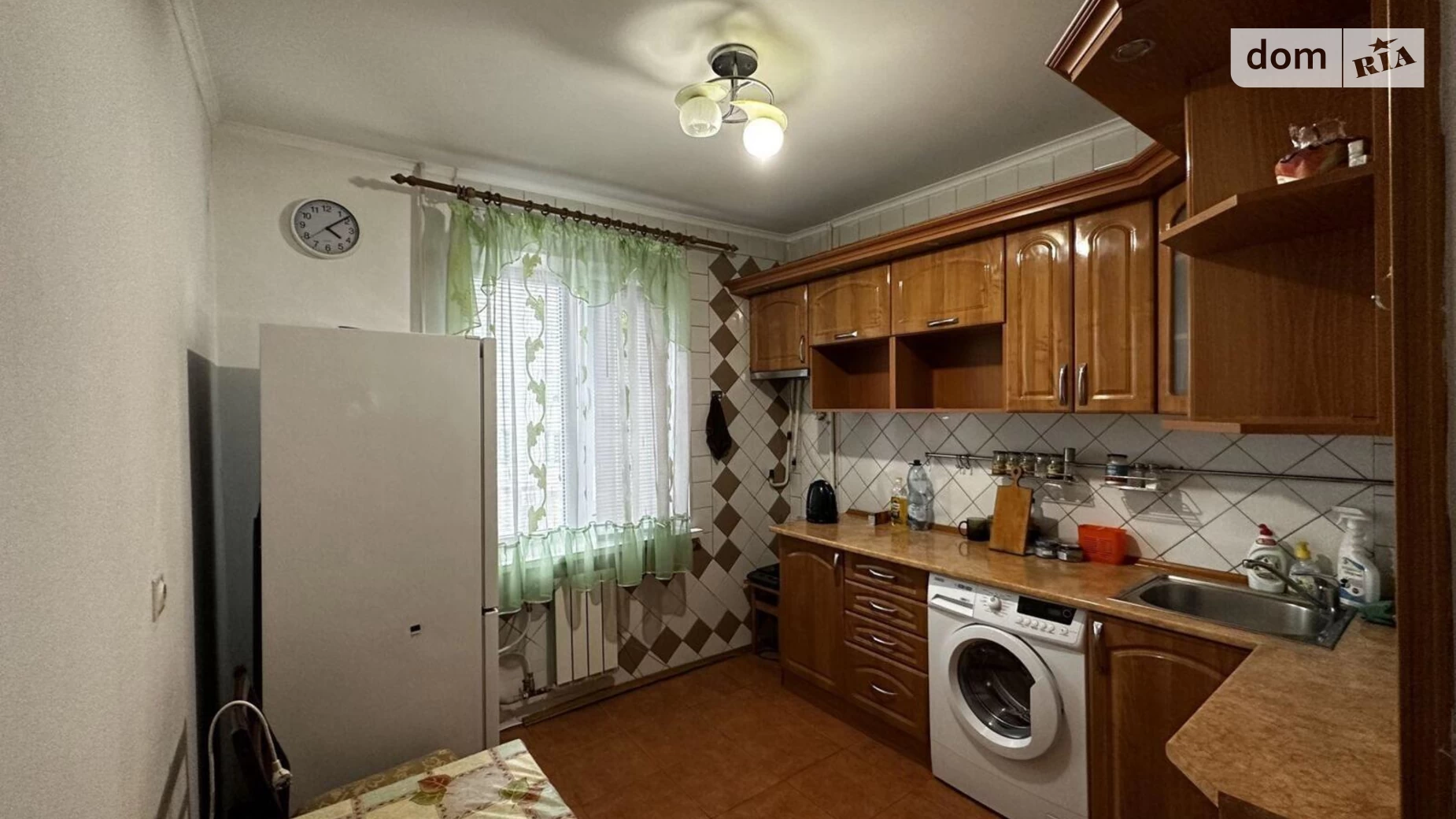 Продається 2-кімнатна квартира 51 кв. м у Києві, вул. Алматинська, 43/57 - фото 2