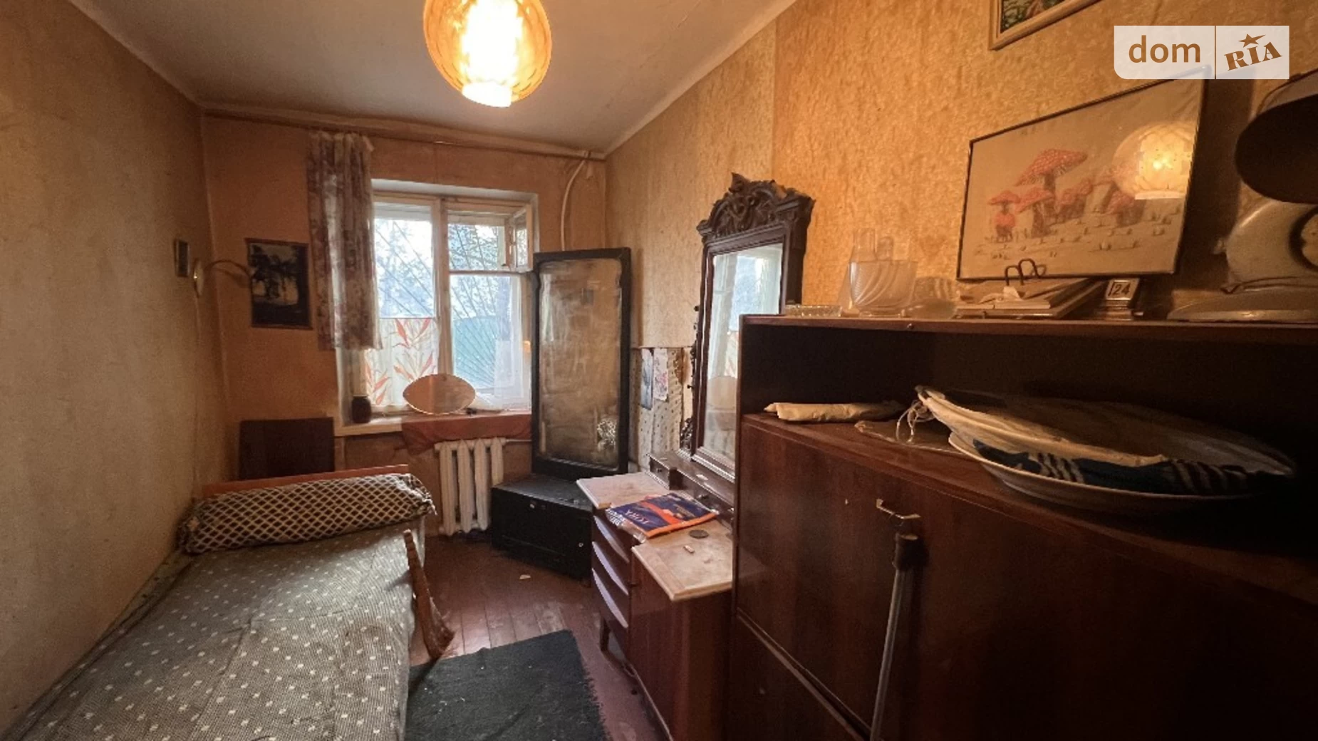 Продается 2-комнатная квартира 40.7 кв. м в Одессе, ул. Варненская
