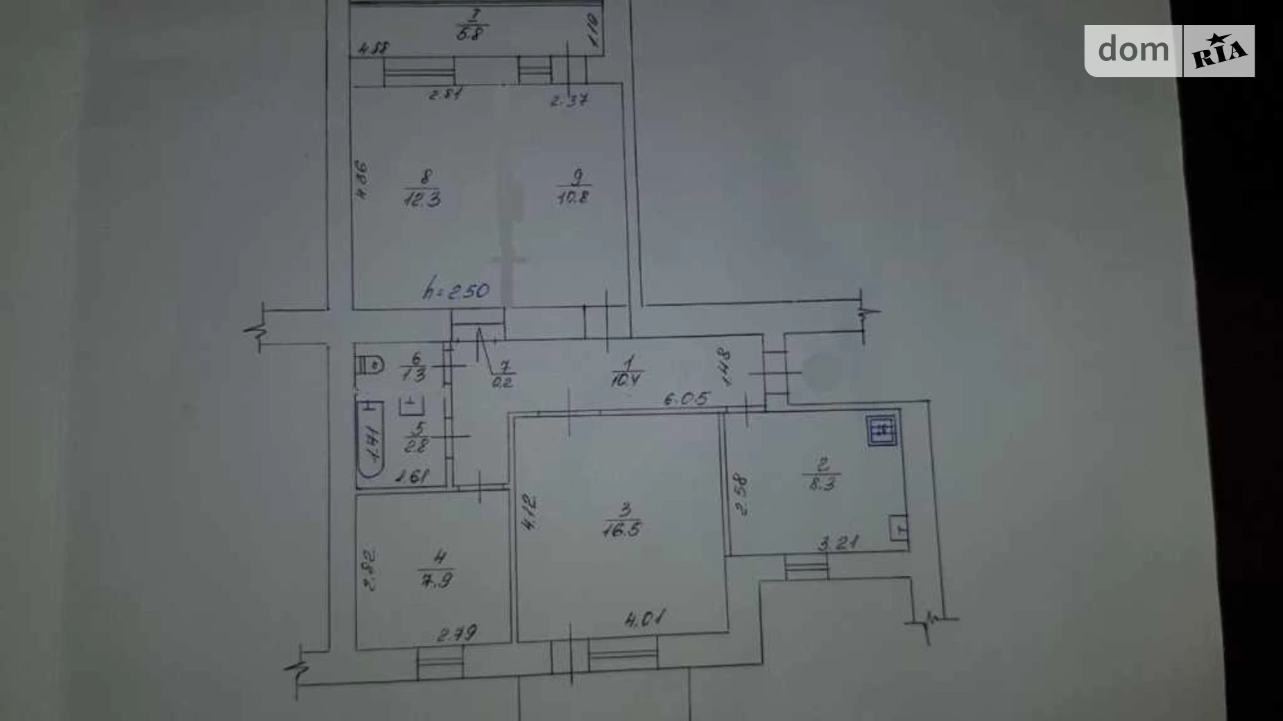 Продается 3-комнатная квартира 77 кв. м в Полтаве, ул. Героев АТО