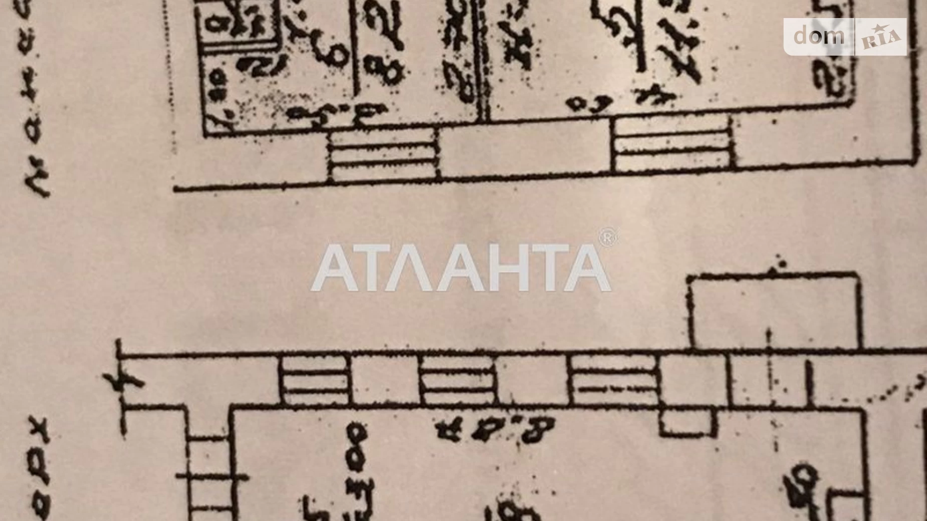 Продається 3-кімнатна квартира 67 кв. м у Одесі, пл. Старосінна