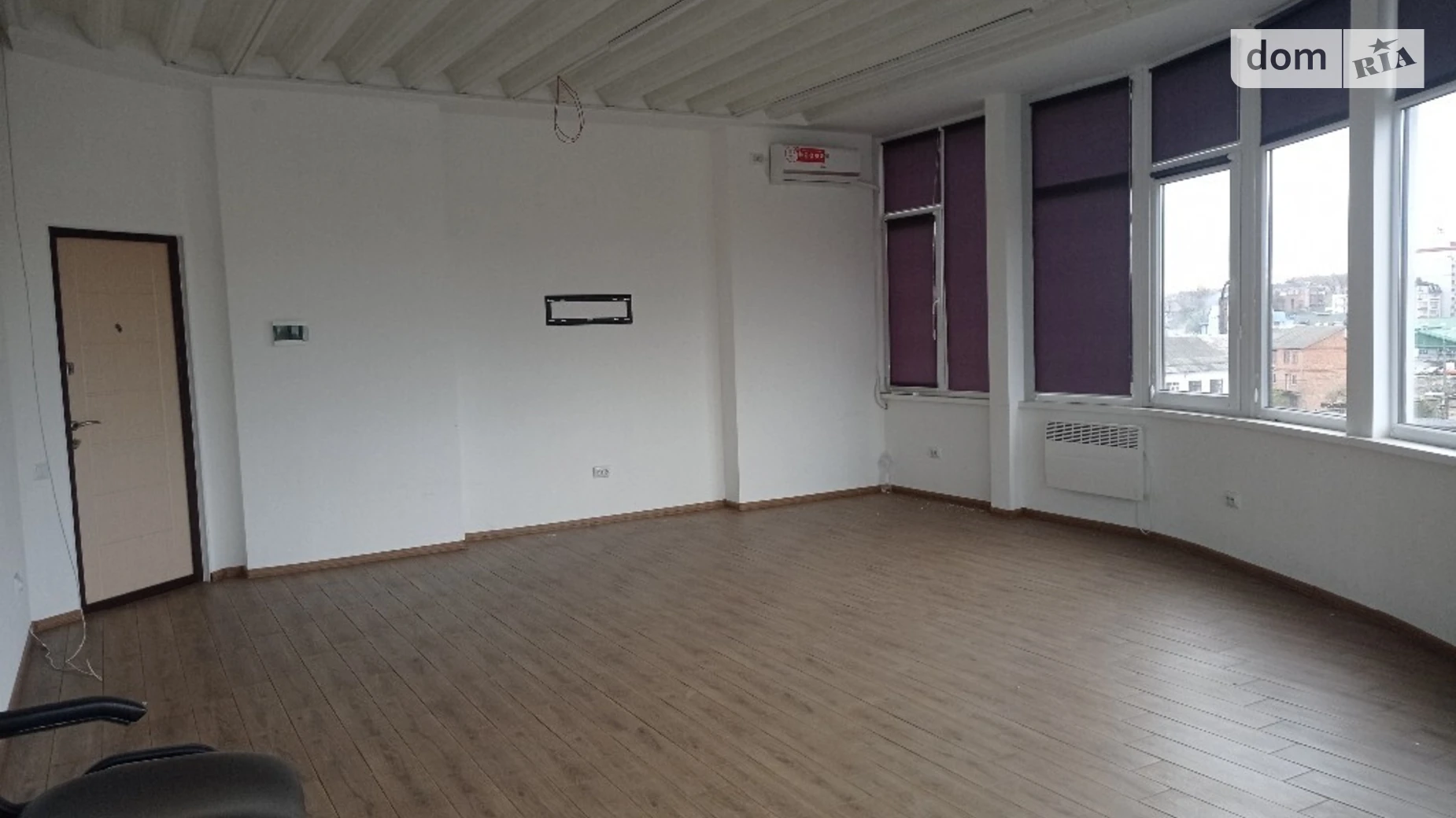 Сдается в аренду офис 37 кв. м в бизнес-центре, цена: 6500 грн - фото 5