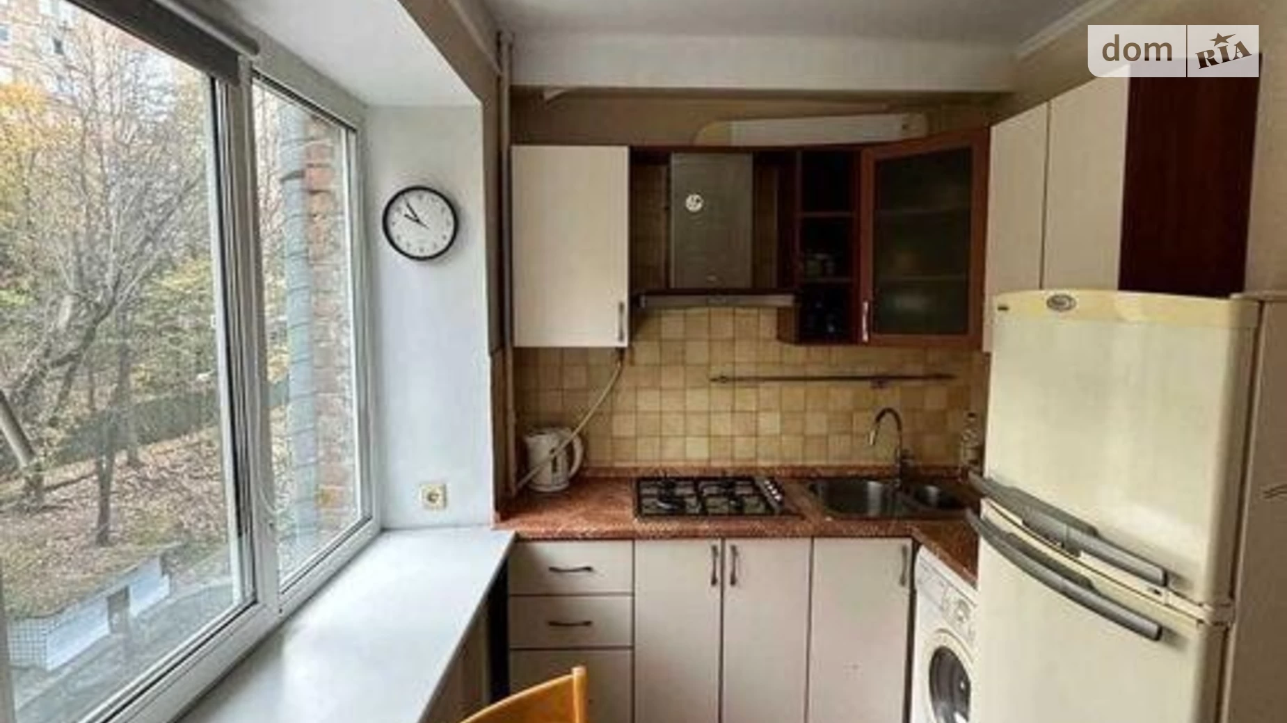 Продается 2-комнатная квартира 44 кв. м в Киеве, ул. Мечникова, 8 - фото 2