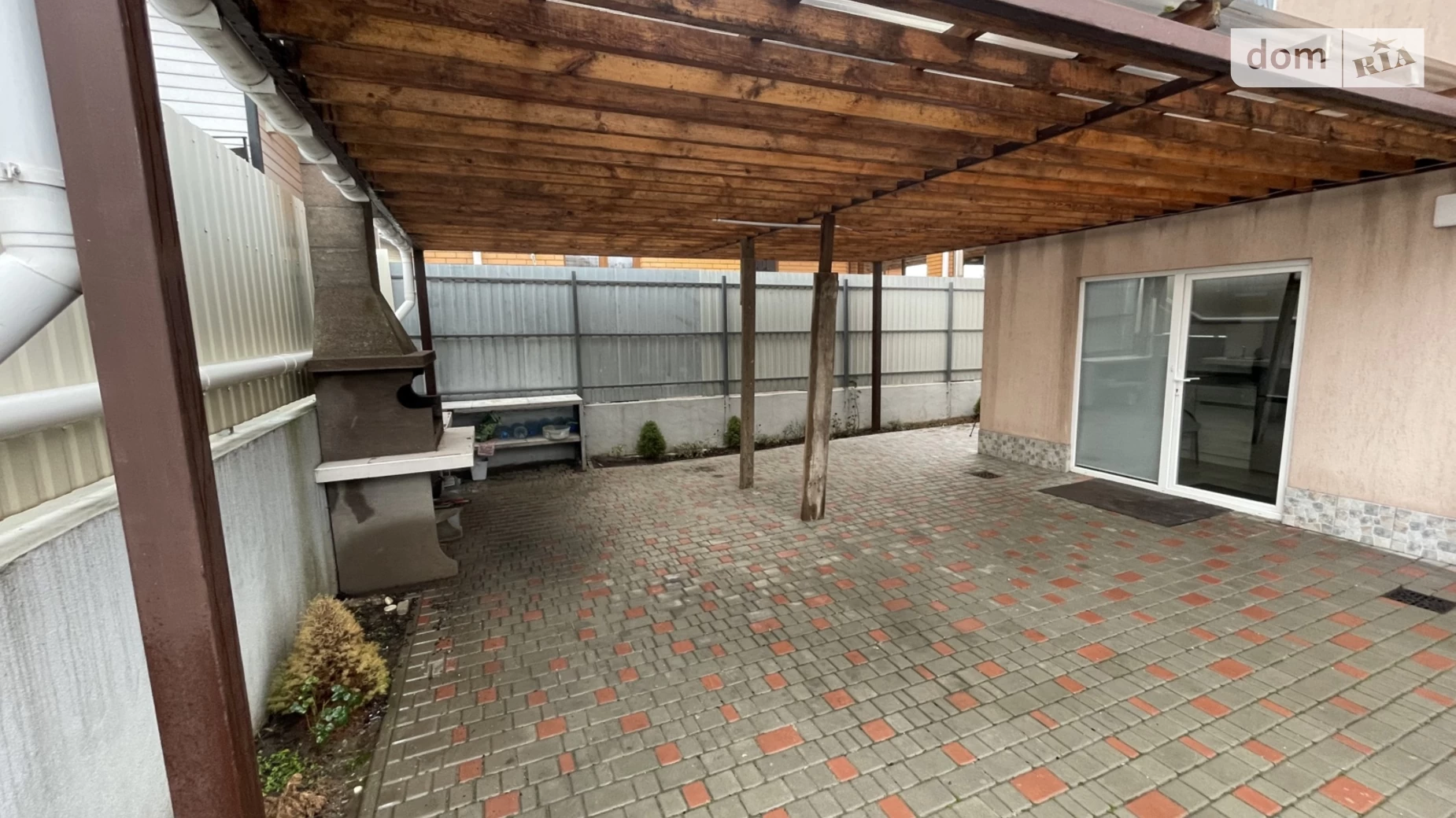 Продается дом на 3 этажа 210 кв. м с балконом, цена: 95000 $ - фото 5