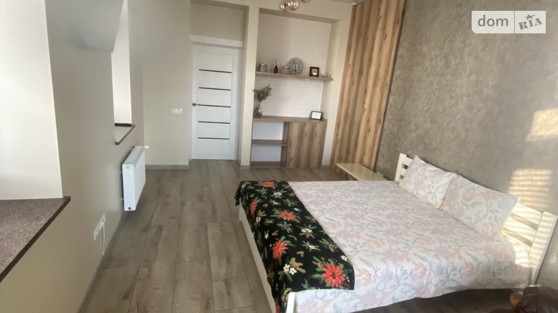 Продается 1-комнатная квартира 53 кв. м в Ровно, ул. Мазепы Гетьмана, 3 - фото 2