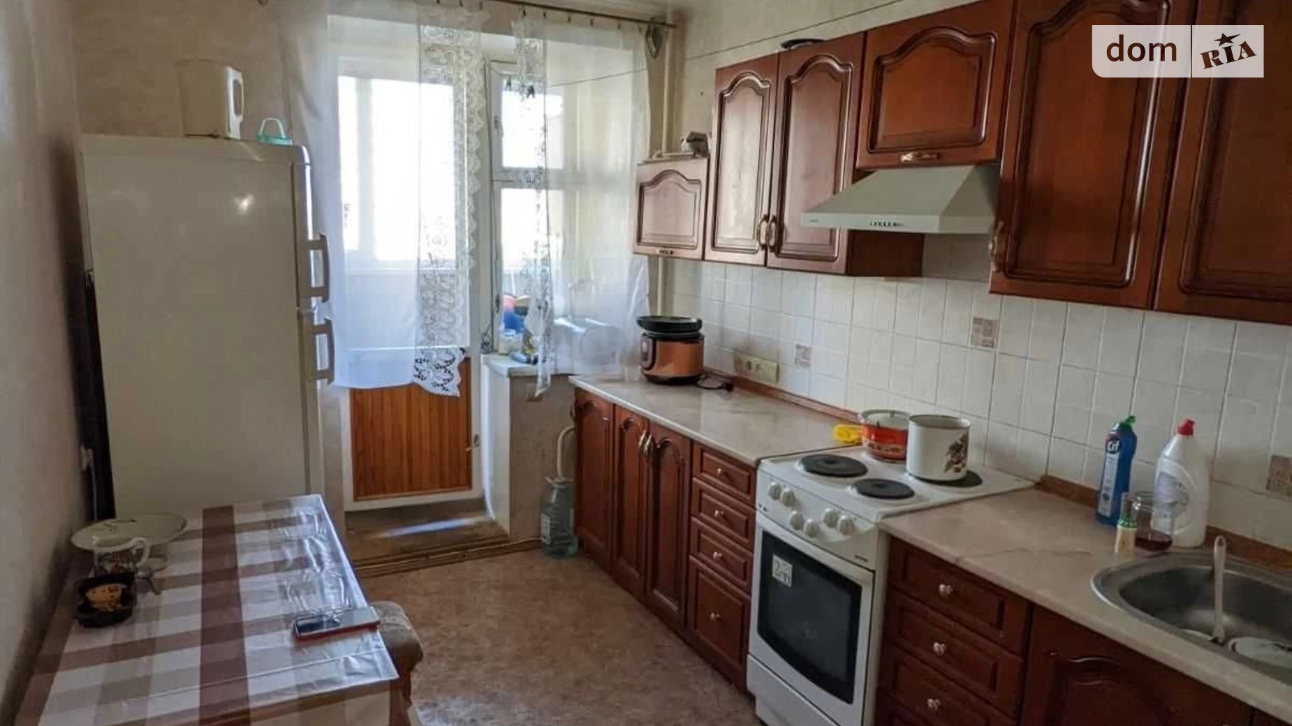 Продается 3-комнатная квартира 73 кв. м в Днепре, ул. Рабочая, 160 - фото 2