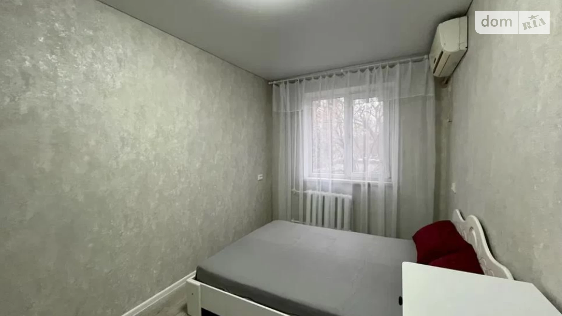 Продается 2-комнатная квартира 44 кв. м в Одессе, ул. Героев Крут, 14А