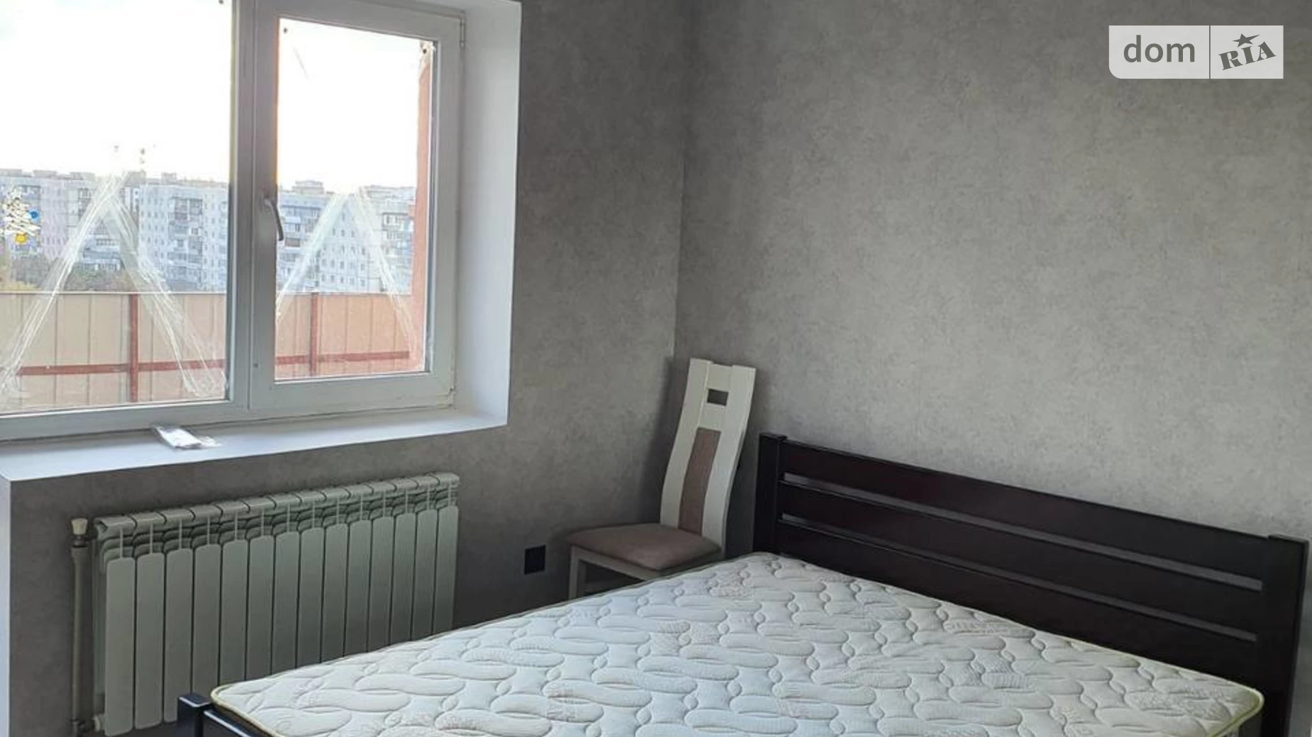 Продается 2-комнатная квартира 65 кв. м в Ровно, ул. Степана Демьянчука - фото 2