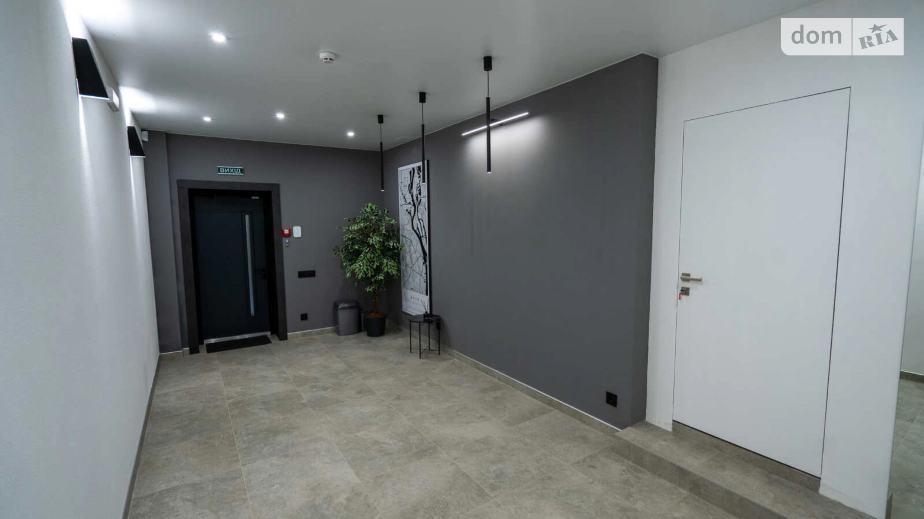 Сдается в аренду офис 276 кв. м в бизнес-центре, цена: 6500 $ - фото 3