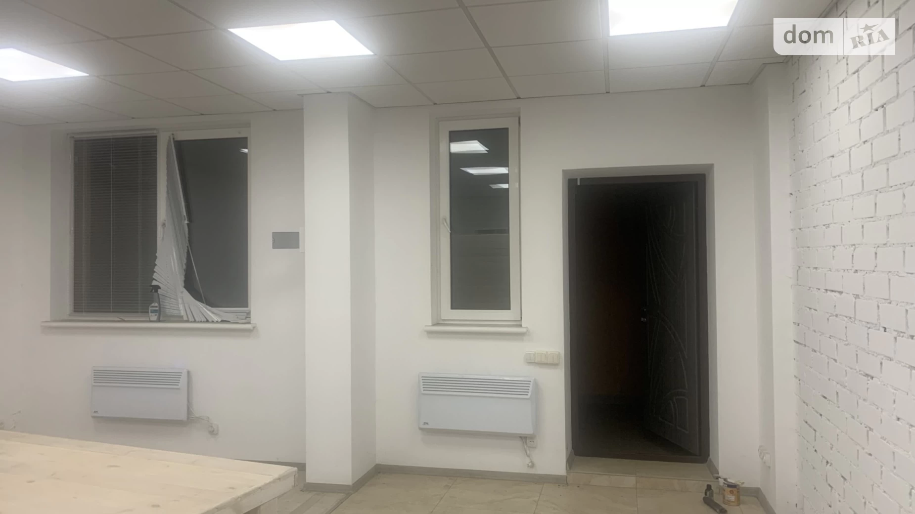 Продається офіс 37 кв. м в бізнес-центрі, цена: 27000 $ - фото 4